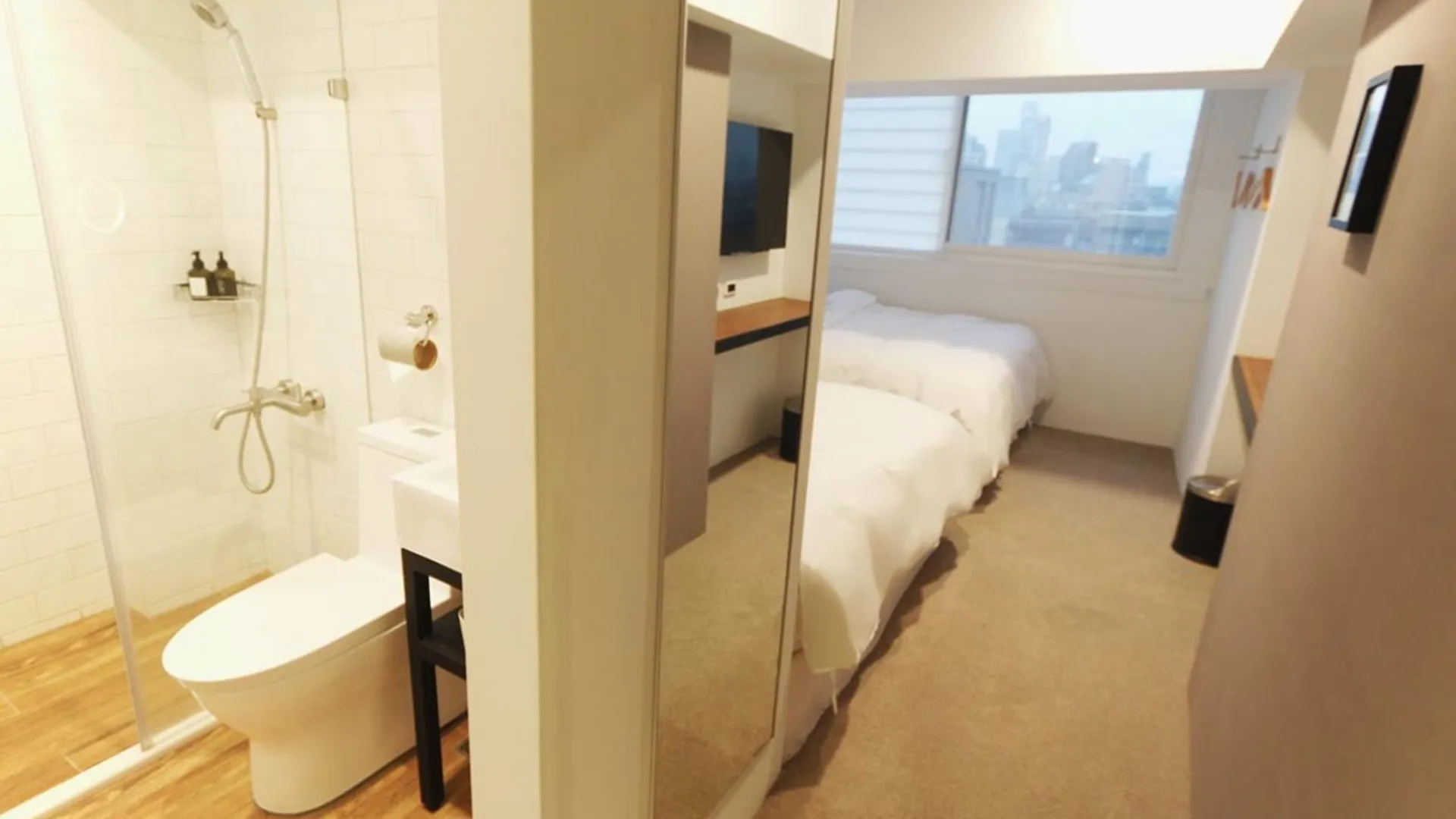 타이베이 단 파크 호텔 2성급 호텔 스위트룸