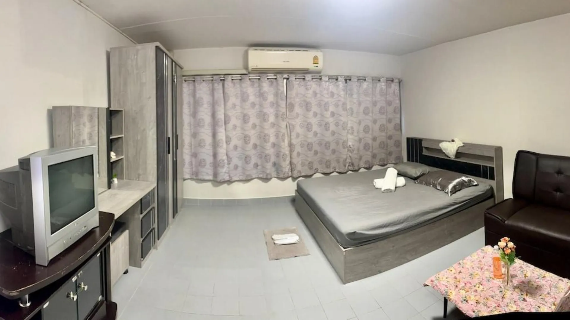 방콕 파크리드의 프라이빗 하우스 (m², 침실 1개, 프라이빗 욕실 1개) 2성급 싱글룸 스위트룸