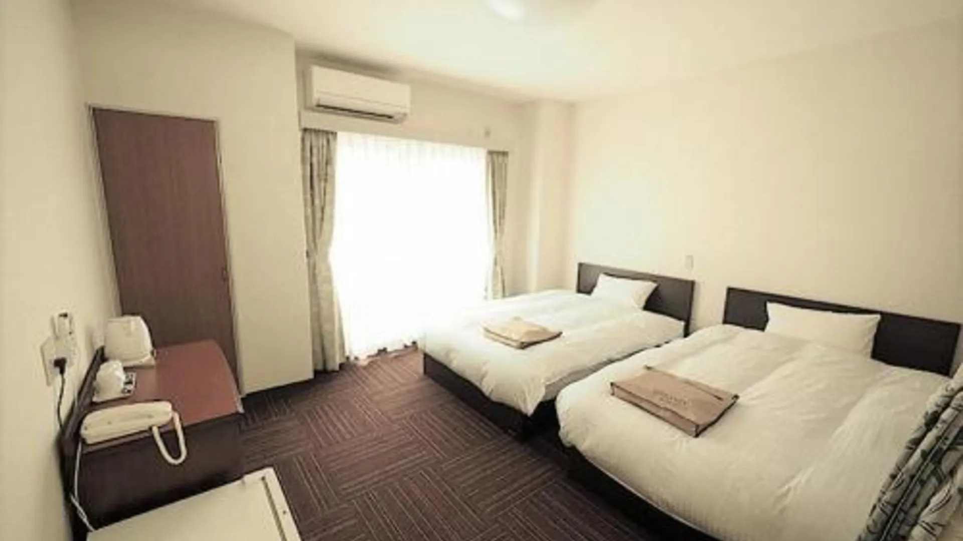 오사카 비즈니스 호텔 어반티 니시쿠조 3성급 호텔 스위트룸