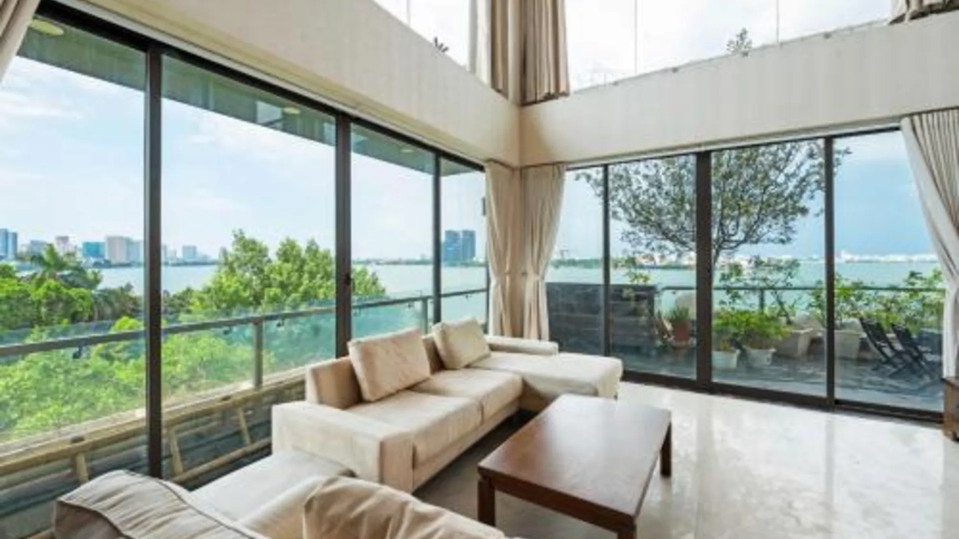 하노이 22랜드 문 웨스트 레이크 3성급 호텔 로비