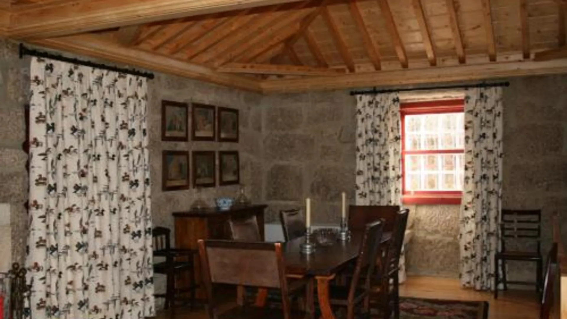 페나피엘 Quinta da Fonte Arcada 2성급 게스트하우스 수영장