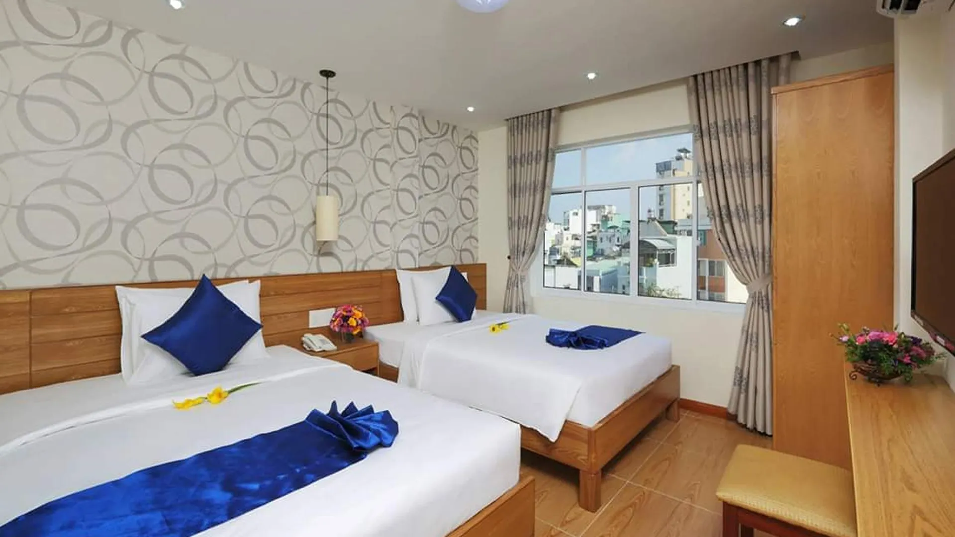 호치민 에일리언 가든 호텔 2성급 호텔 스위트룸