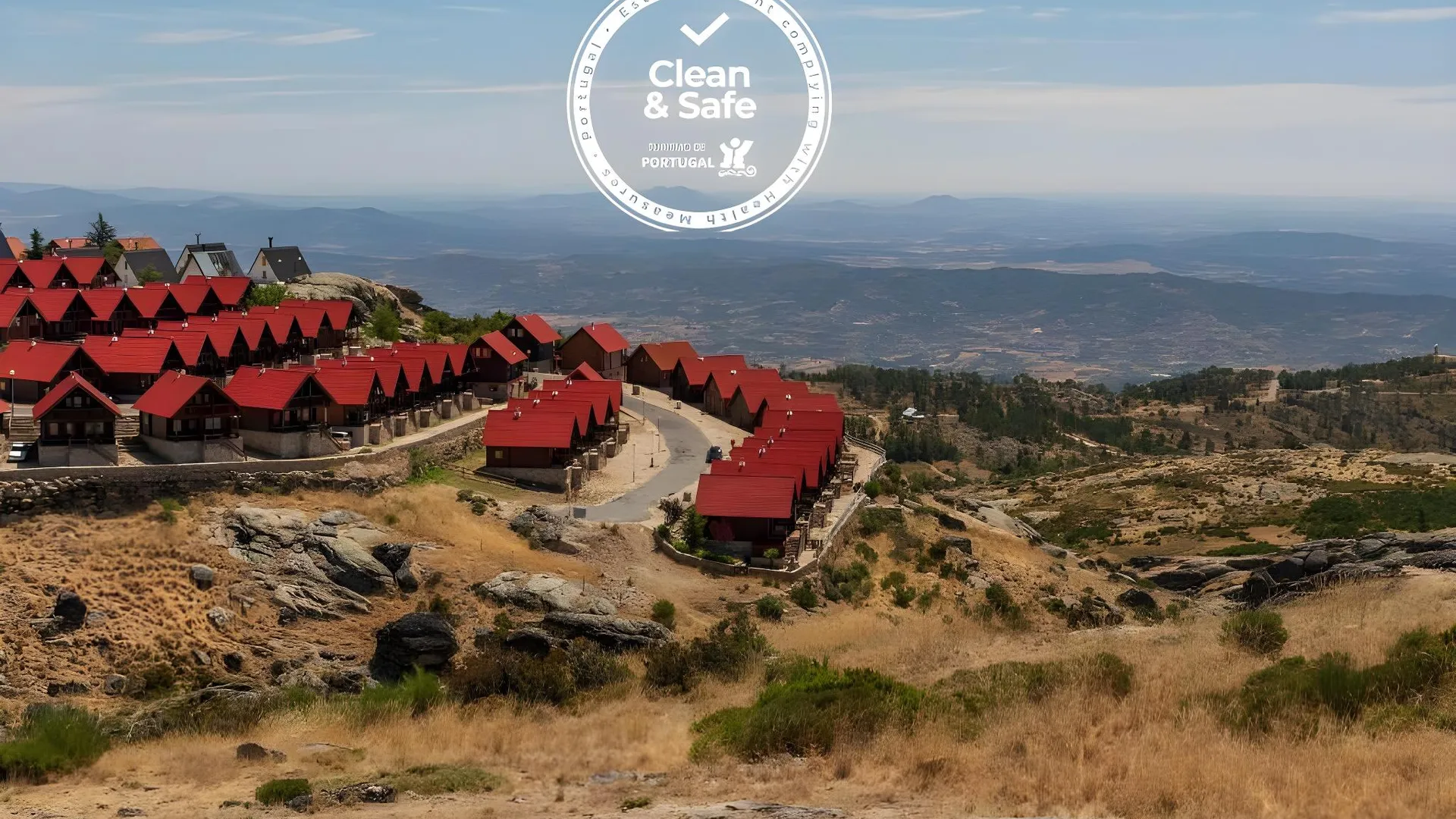 코르테스 두 메이우 Luna Chalets da Montanha 4성급 게스트하우스 객실