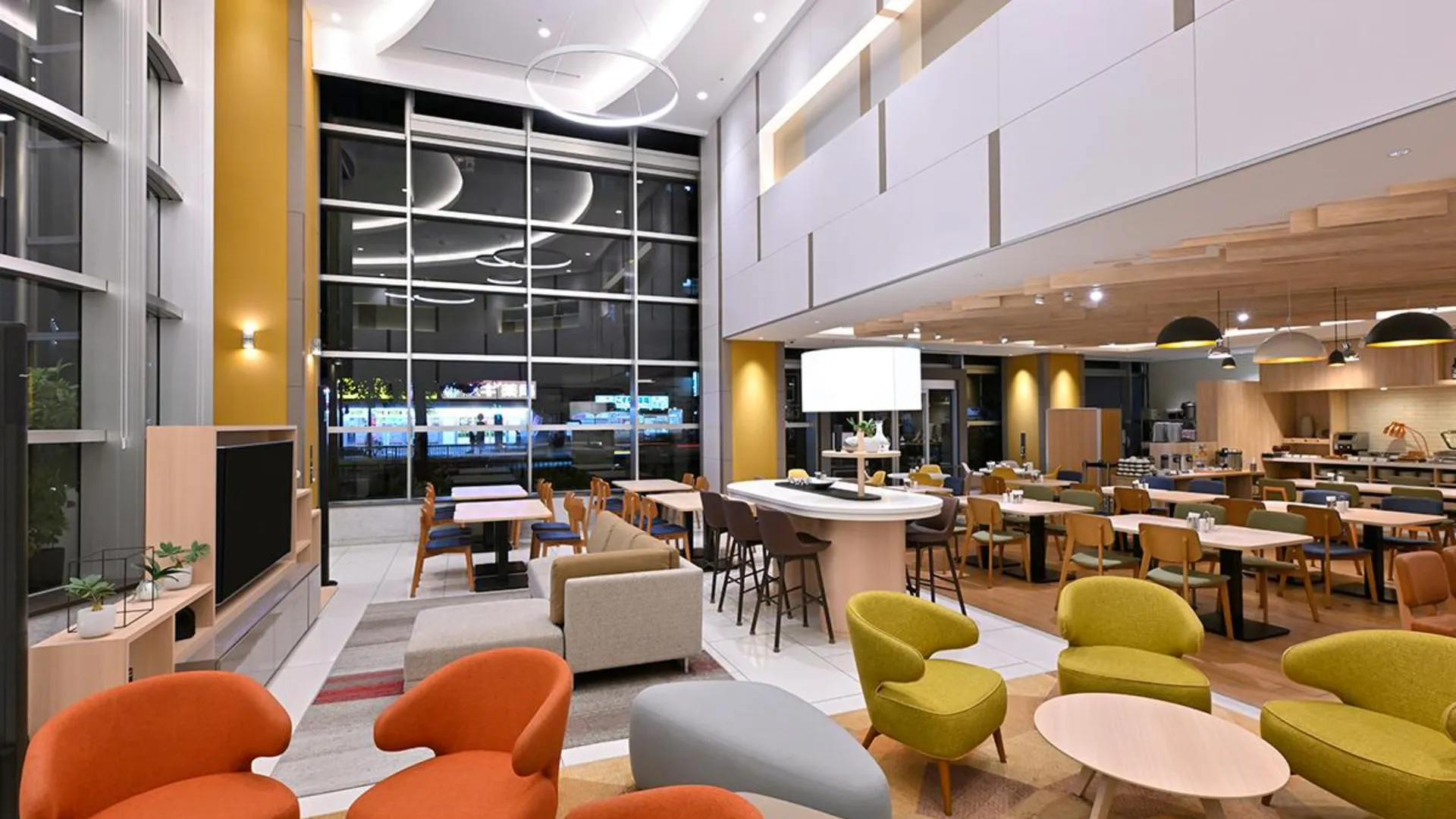 오사카 홀리데이 인 앤 스위트 신오사카 바이 IHG 4성급 호텔 스위트룸