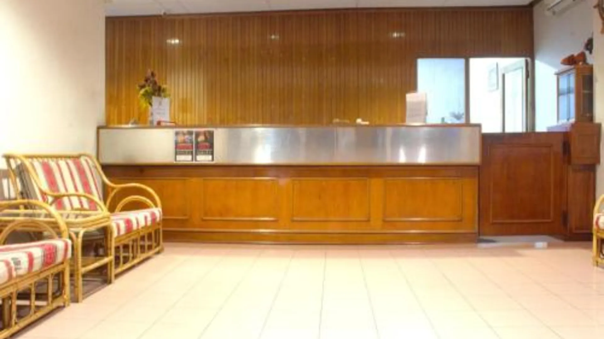 산다칸 Hotel O Hotel Ramai 2성급 호텔 수영장