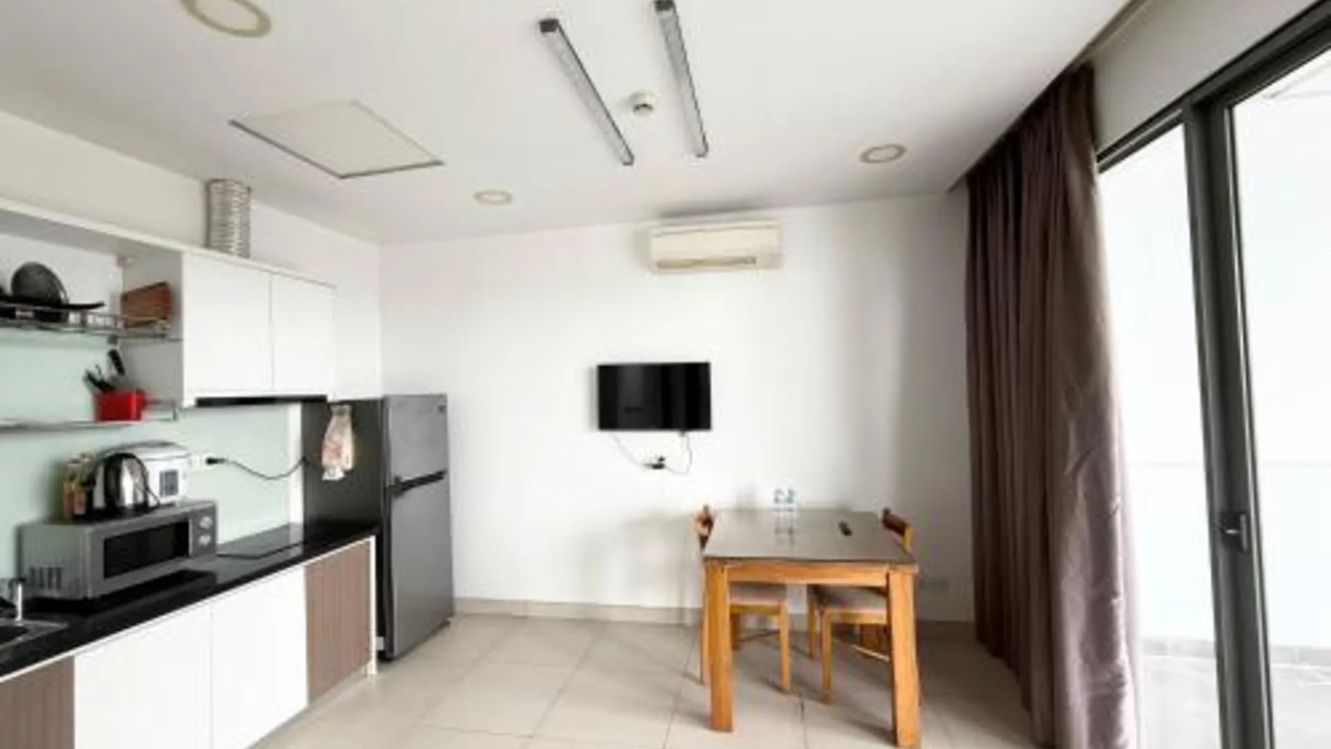 호치민 유하우스 - 멜리아 타오디엔 호텔 앤 아파트먼트 5성급 호텔 로비