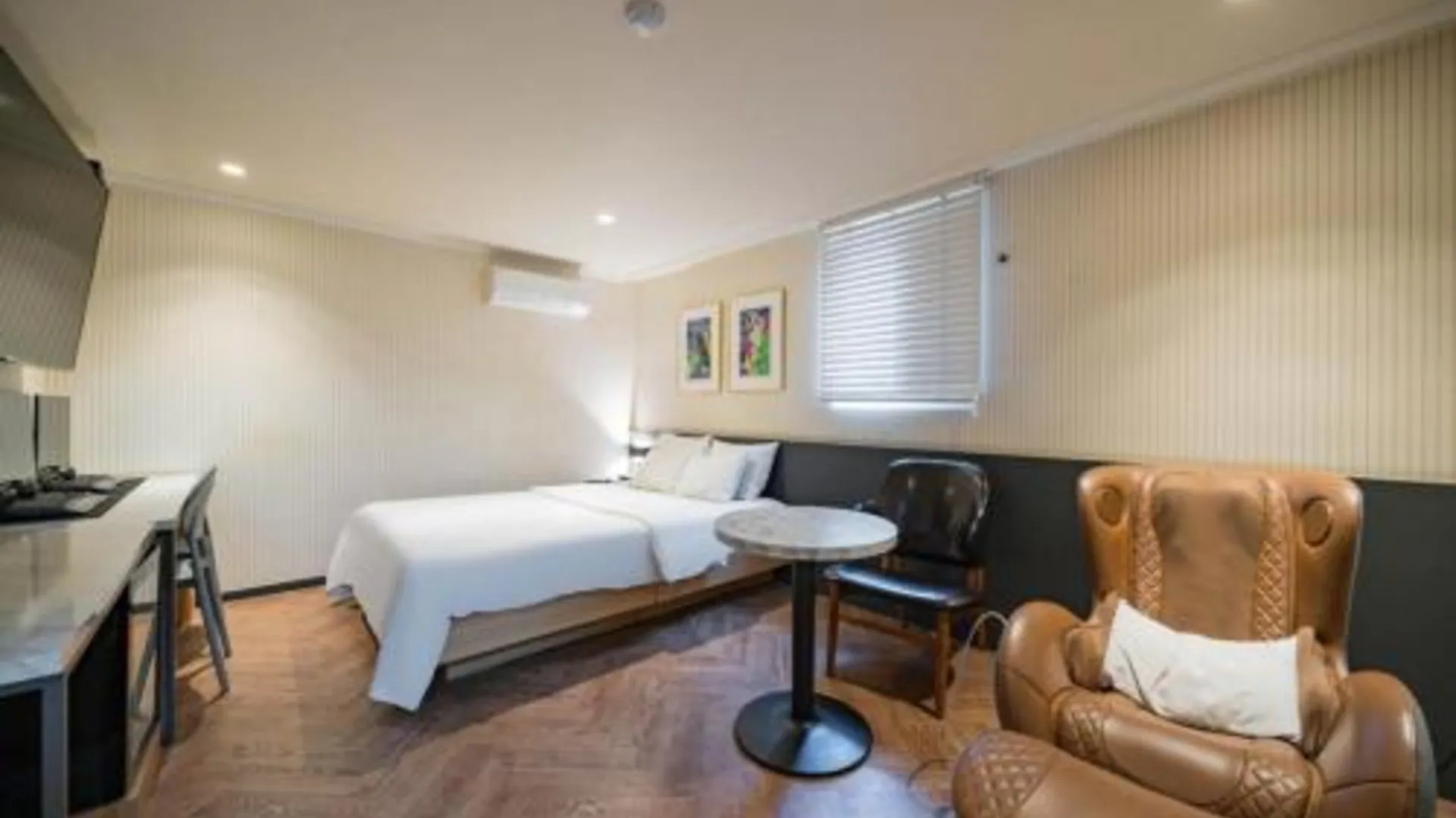 서울 잠실 넘버25호텔 방이점 호텔 스위트룸