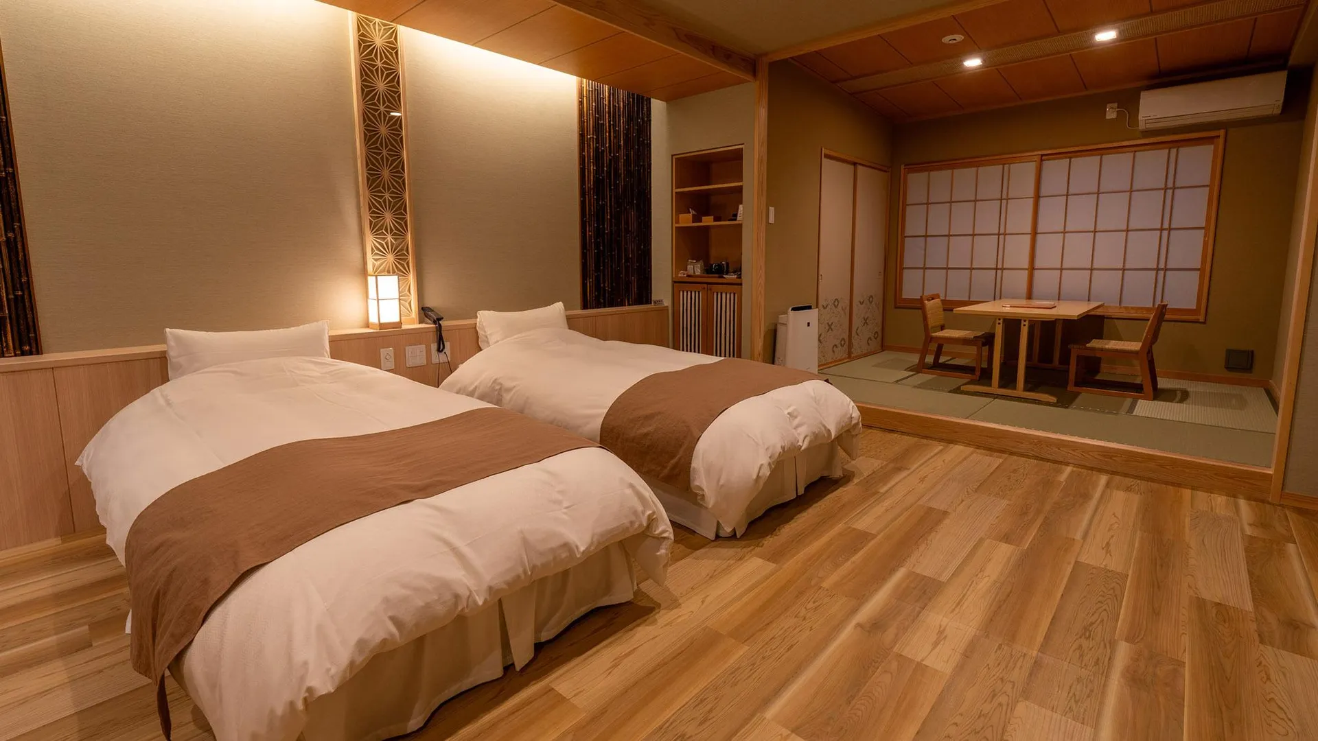 교토 유노하나 츠키야 4성급 호텔 스위트룸