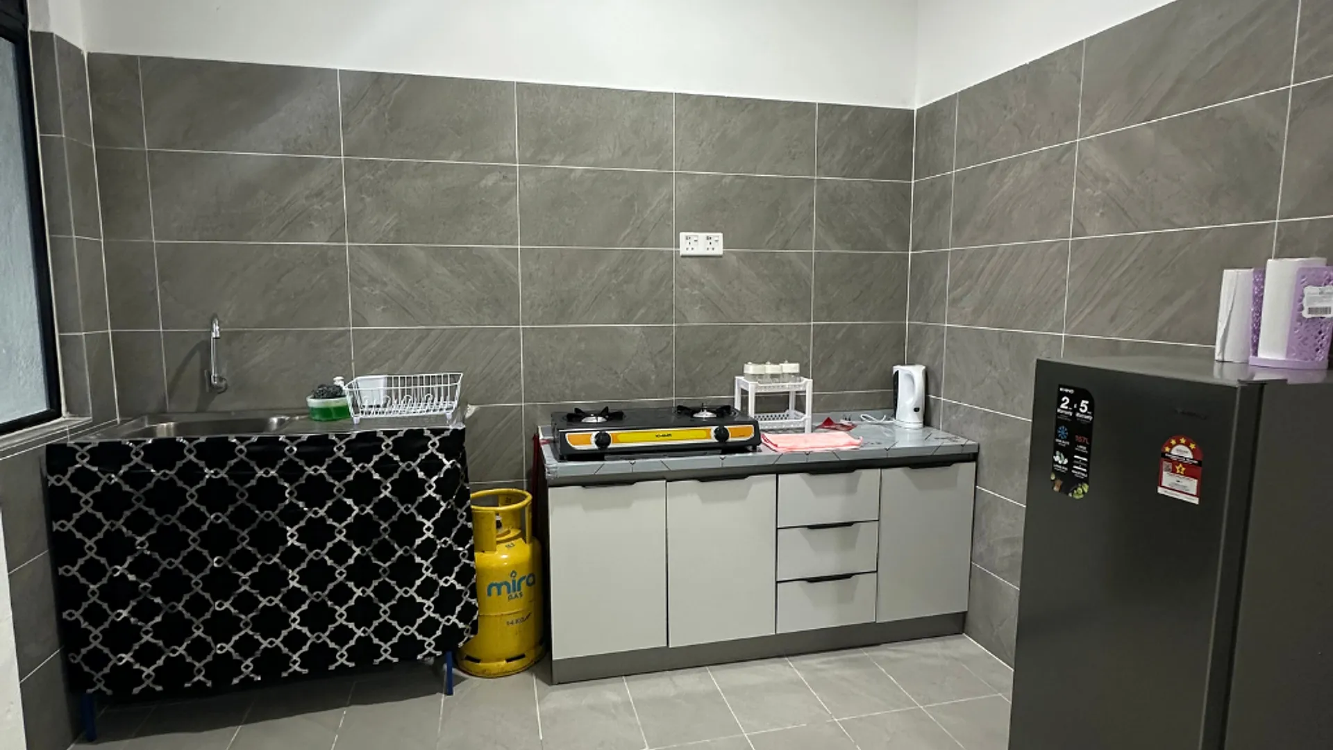 쿠알라테렝가누 세베랑 타키르 / 공항의 프라이빗 하우스 (m², 침실 4개, 프라이빗 욕실 4개) 1성급 싱글룸 부대시설