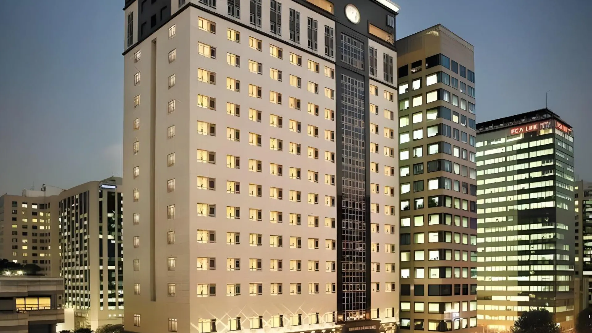 서울 역삼 아르누보씨티 호텔 앤 레지던스 4성급 호텔 외관