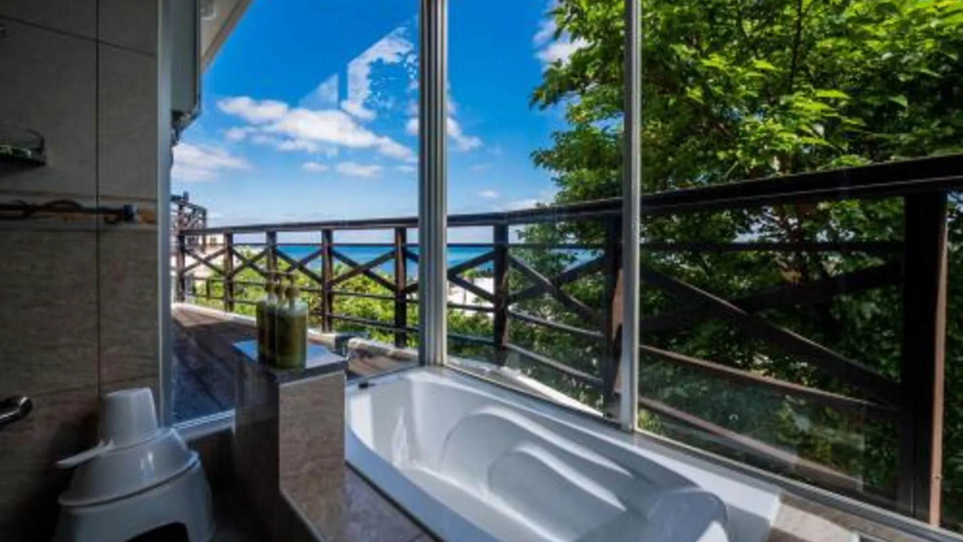 오키나와 본섬 E-horizon Resort Condominium Yomitan 3성급 호텔 레스토랑