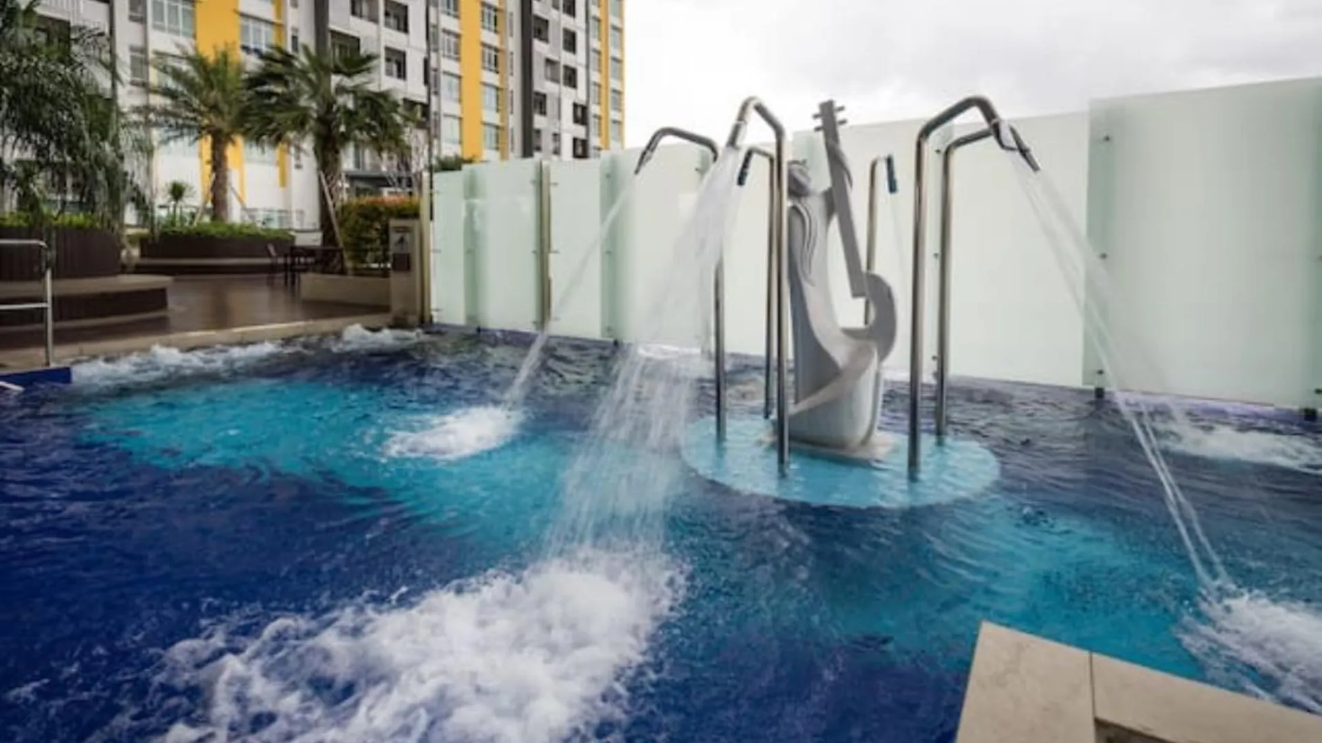 이포 캄풍 쿠차이의 아파트먼트 (85m², 침실 3개, 프라이빗 욕실 2개) 3성급 싱글룸 객실