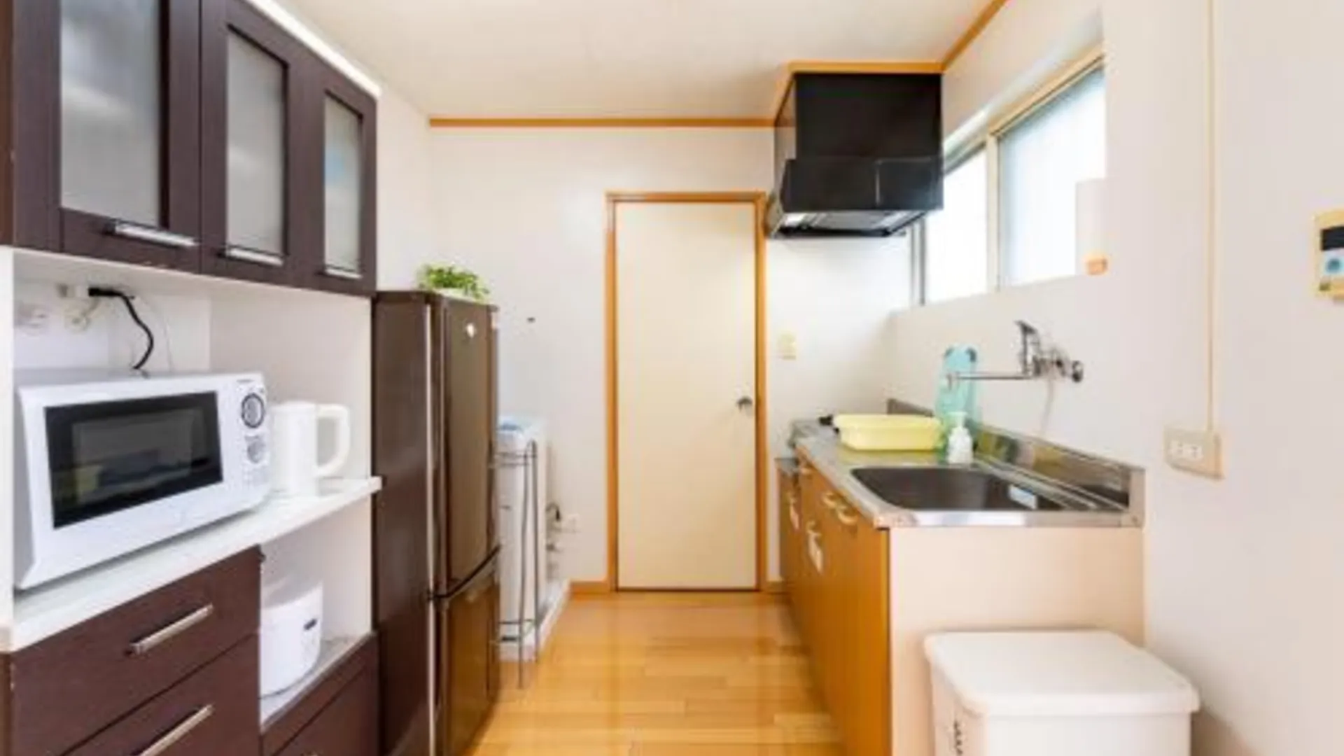 오키나와 본섬 Type B Room 40平米 -ウル エスポワール那覇- 2성급 싱글룸 로비