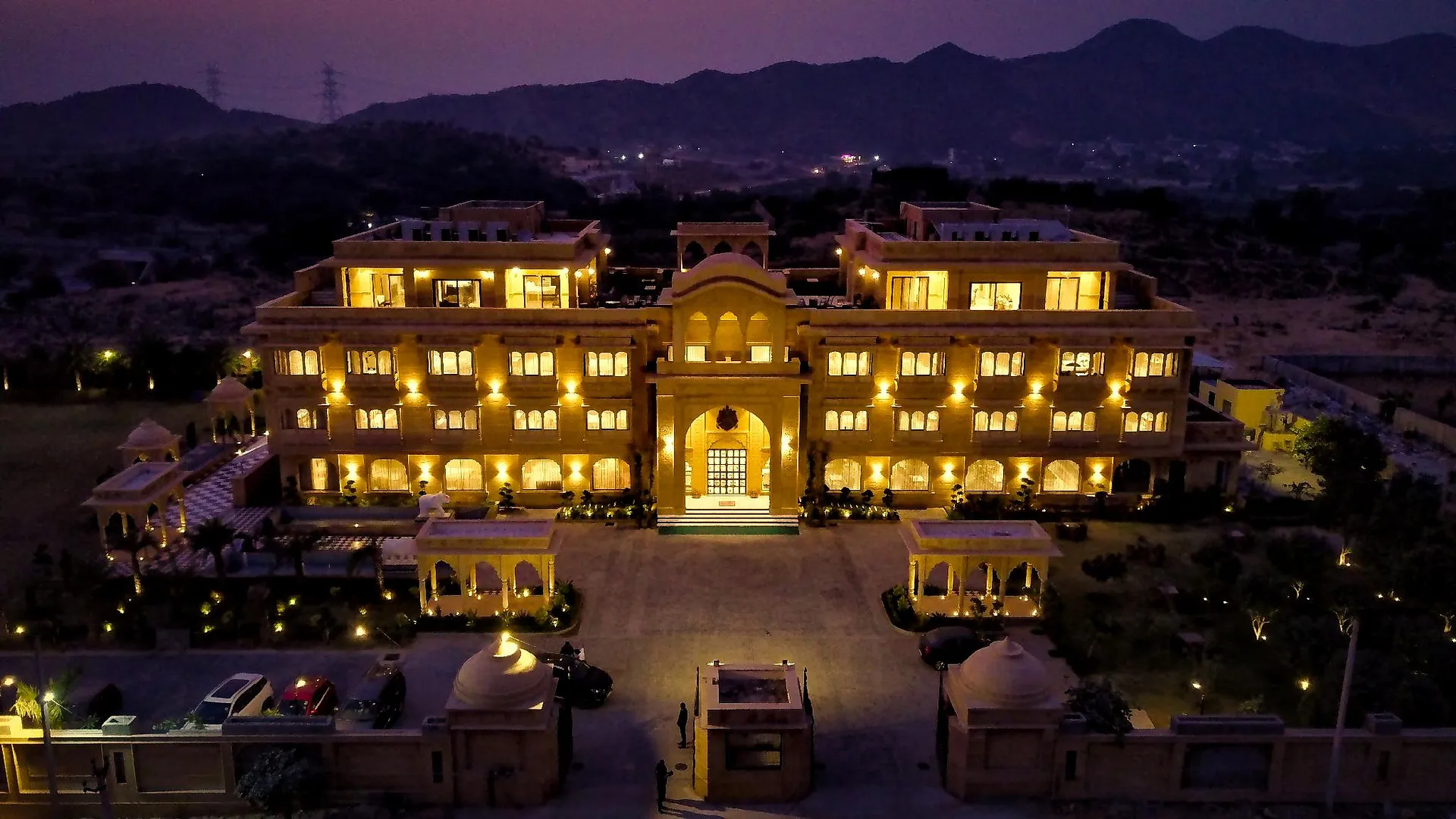 푸쉬카르 Sehdev Bagh 5성급 호텔 객실