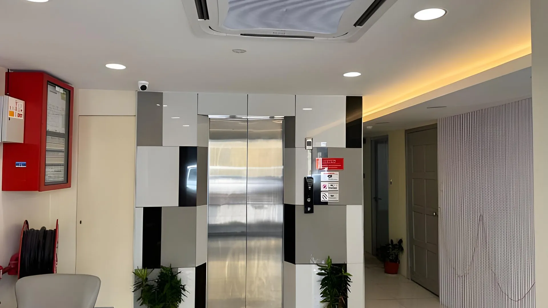 코타키나발루 체크인 5 4성급 호텔 로비