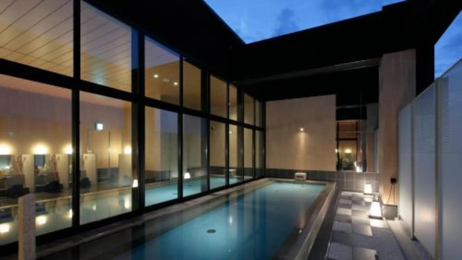 오사카 칸데오 호텔 오사카 난바 4성급 호텔 스위트룸