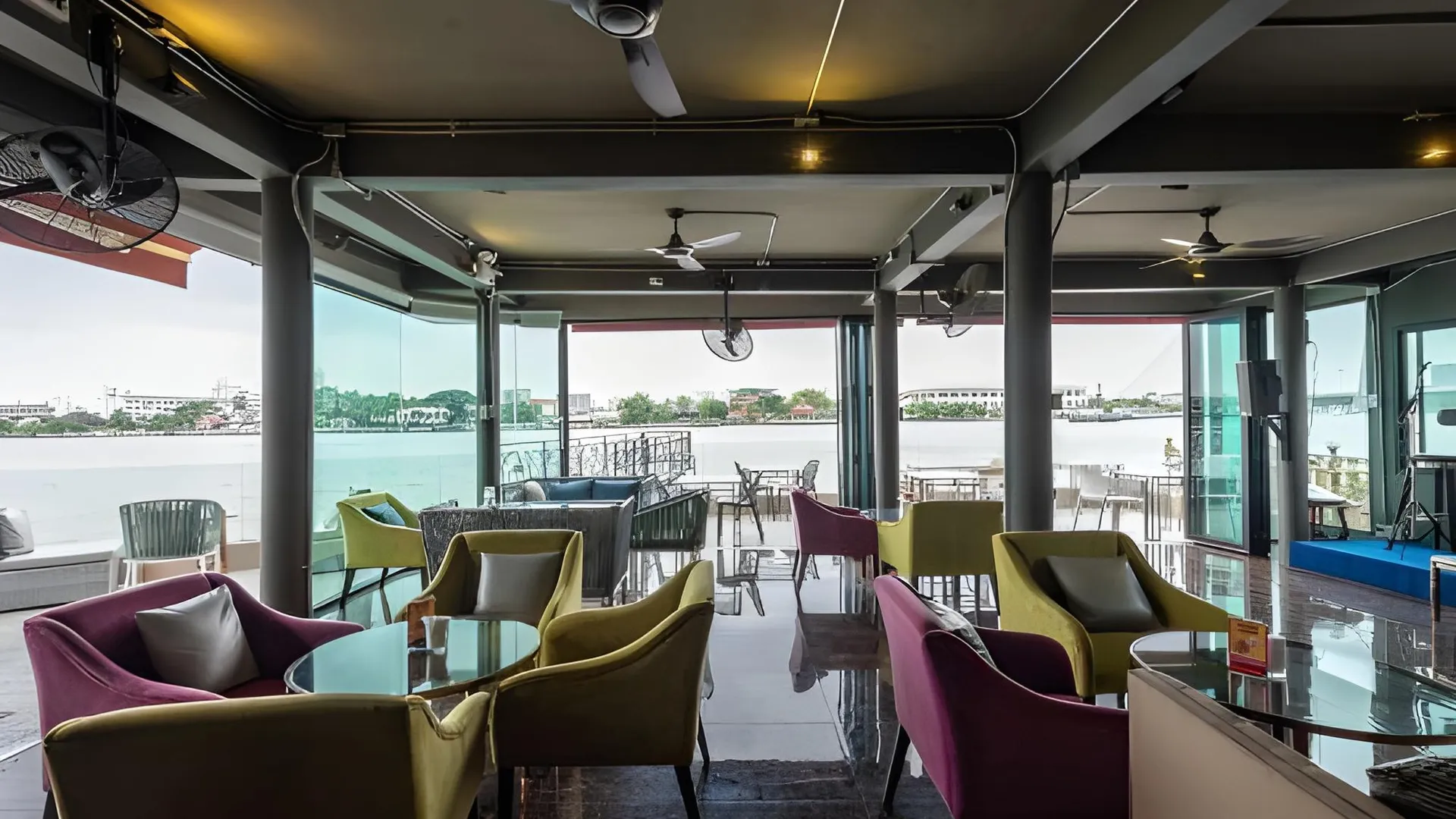 방콕 V 바레 방콕 3성급 호텔 외관