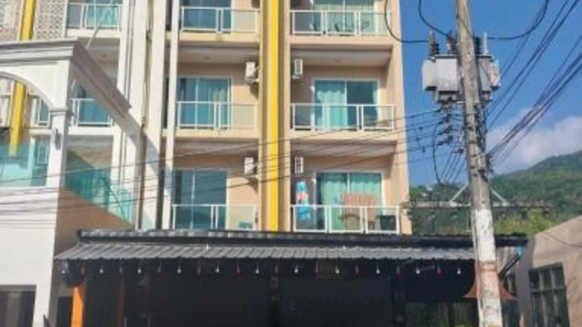 푸켓 Lucky3star 3성급 호텔 로비