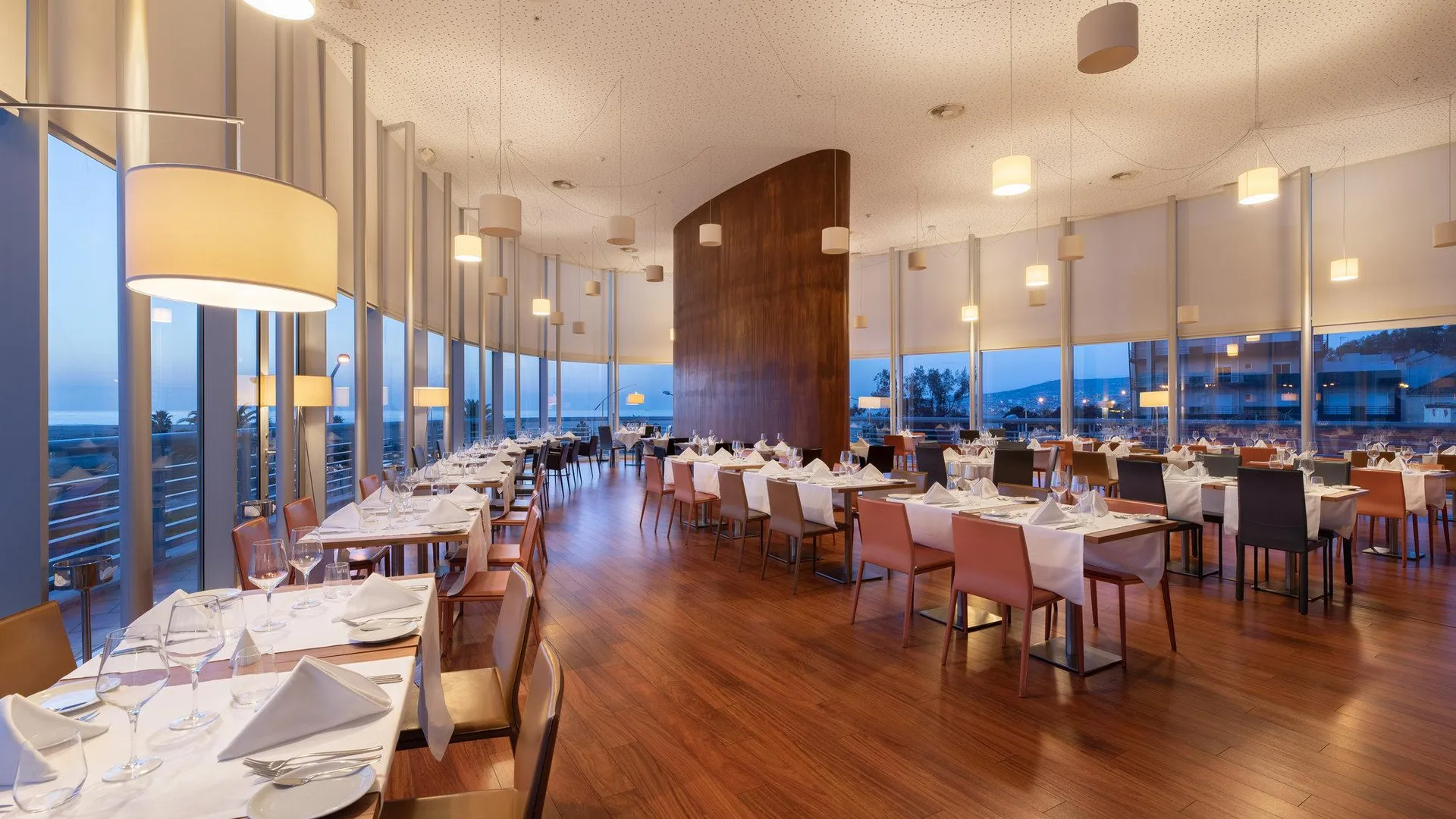 피게이라 다 포즈 유로스타 오아시스 플라자 호텔 4성급 호텔 수영장