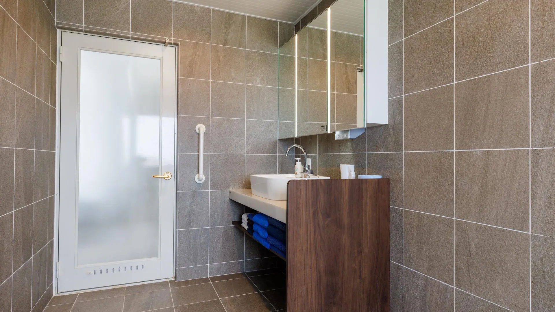 오키나와 본섬 나키진의 빌라 (150m², 침실 2개, 프라이빗 욕실 1개) 3성급 싱글룸 스위트룸