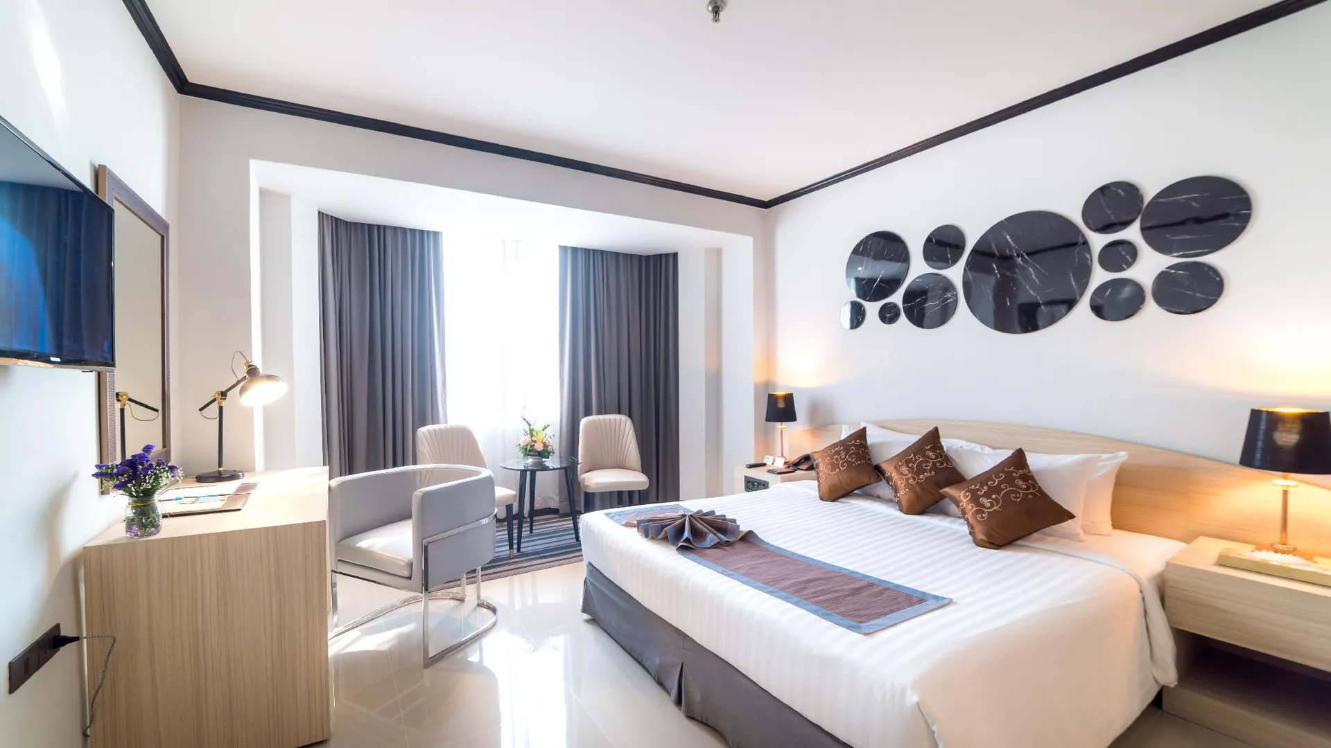 방콕 마루아이 가든 호텔 4성급 호텔 스위트룸