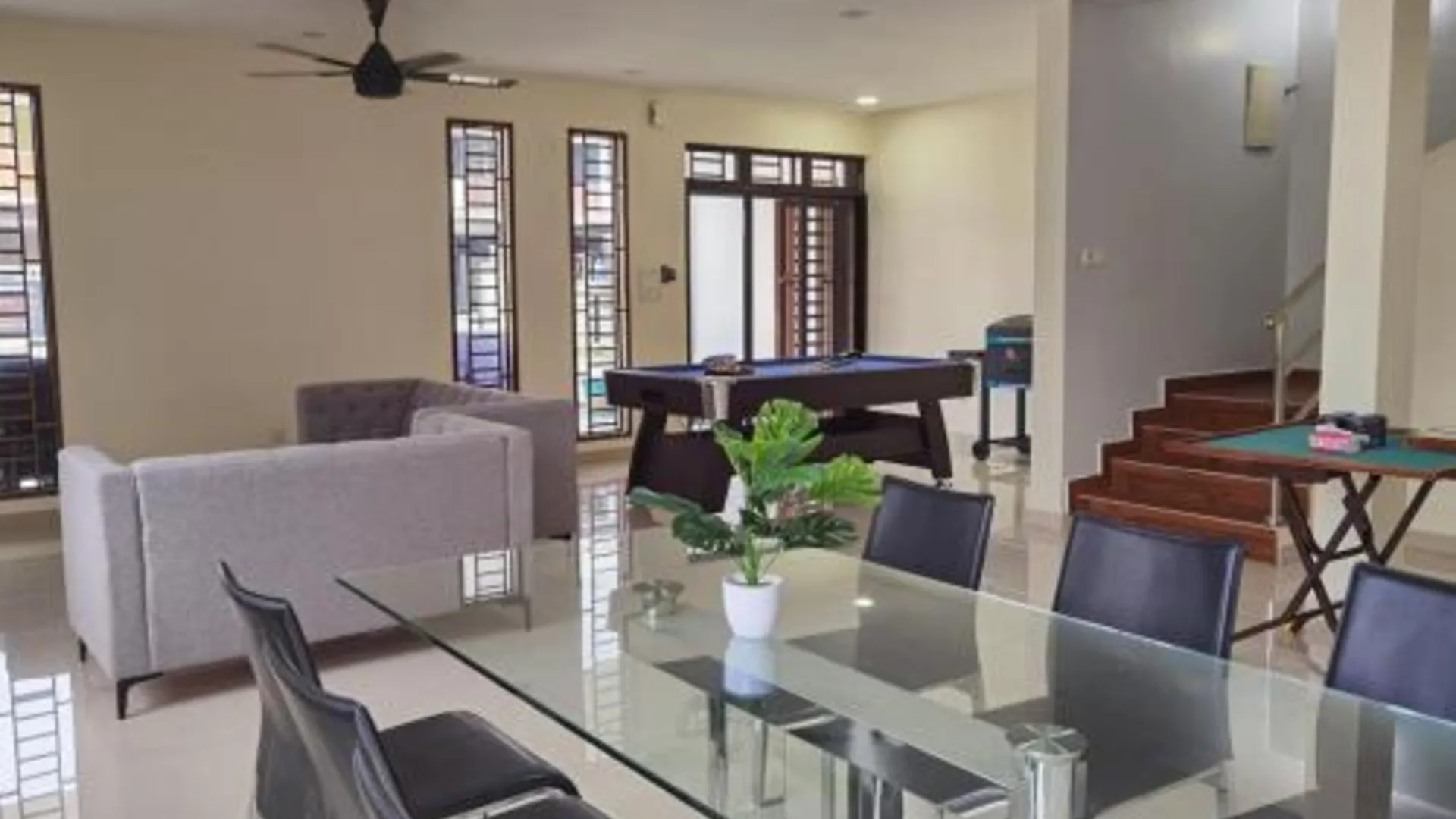 조호바루 / 조호르바루 조호 자야의 프라이빗 하우스 (300m², 침실 4개, 프라이빗 욕실 4개) 3성급 게스트하우스 외관