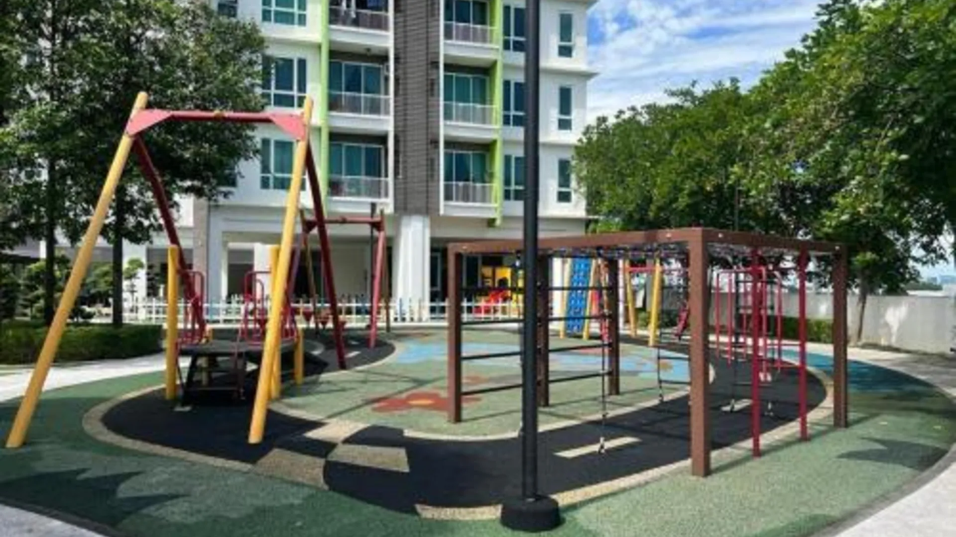 이포 타만 반다라야의 아파트먼트 (1080m², 침실 2개, 프라이빗 욕실 2개) 4성급 게스트하우스 부대시설