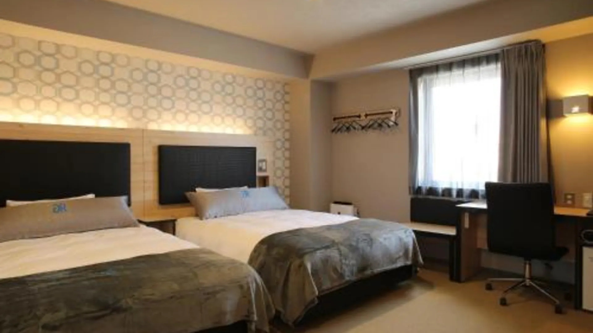 오키나와 본섬 그린 리치 호텔 앤 캡슐 나하 아티피셜 핫 스프링 후타마타 유노하나 3성급 호텔 스위트룸