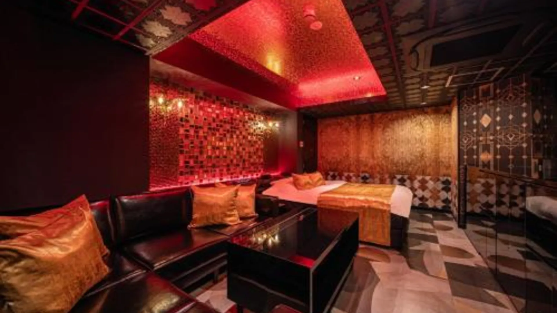 오사카 호텔 파이브 -성인 전용- 4성급 호텔 스위트룸