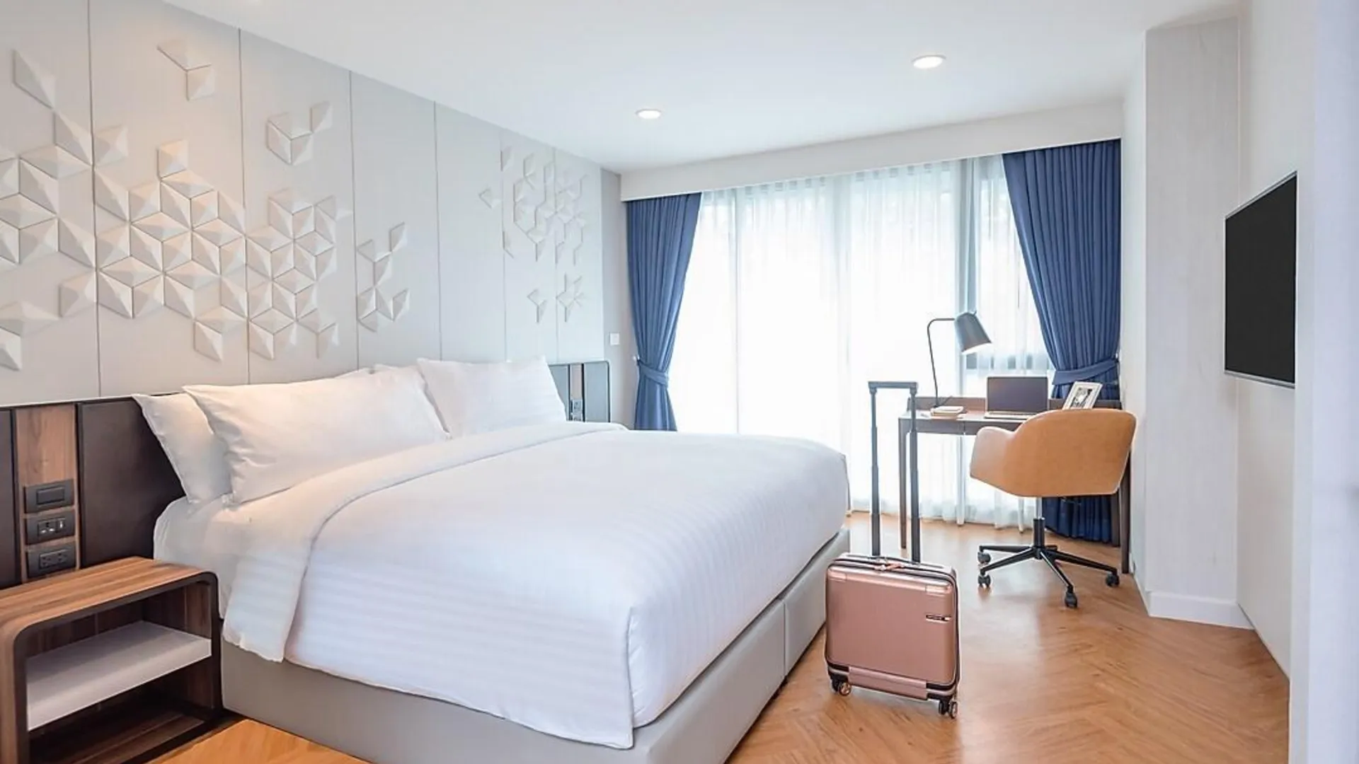 방콕 아만타 호텔 앤 레지던스 사톤 4성급 호텔 스위트룸