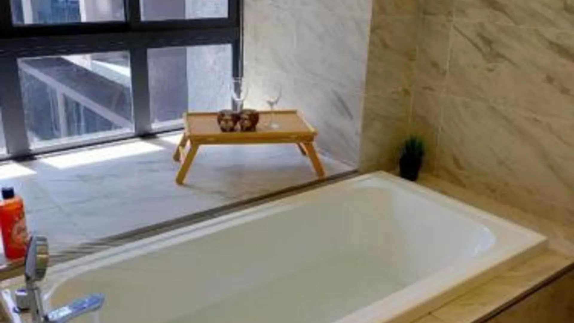 말라카 존커의 아파트먼트 (m², 침실 1개, 프라이빗 욕실 1개) 4성급 게스트하우스 레스토랑