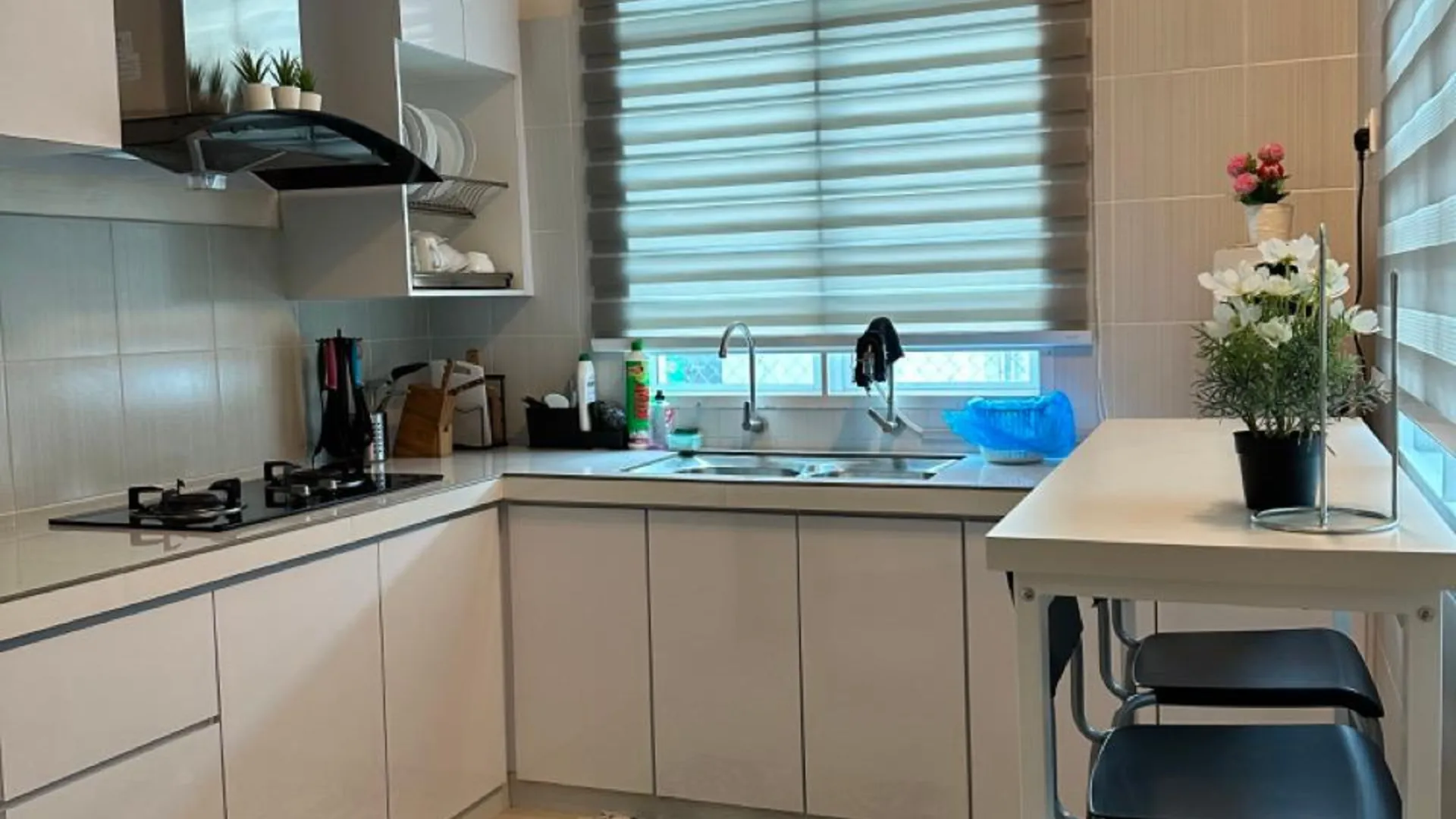 말라카 자신의 프라이빗 하우스 (132m², 침실 4개, 프라이빗 욕실 2개) 4성급 싱글룸 부대시설