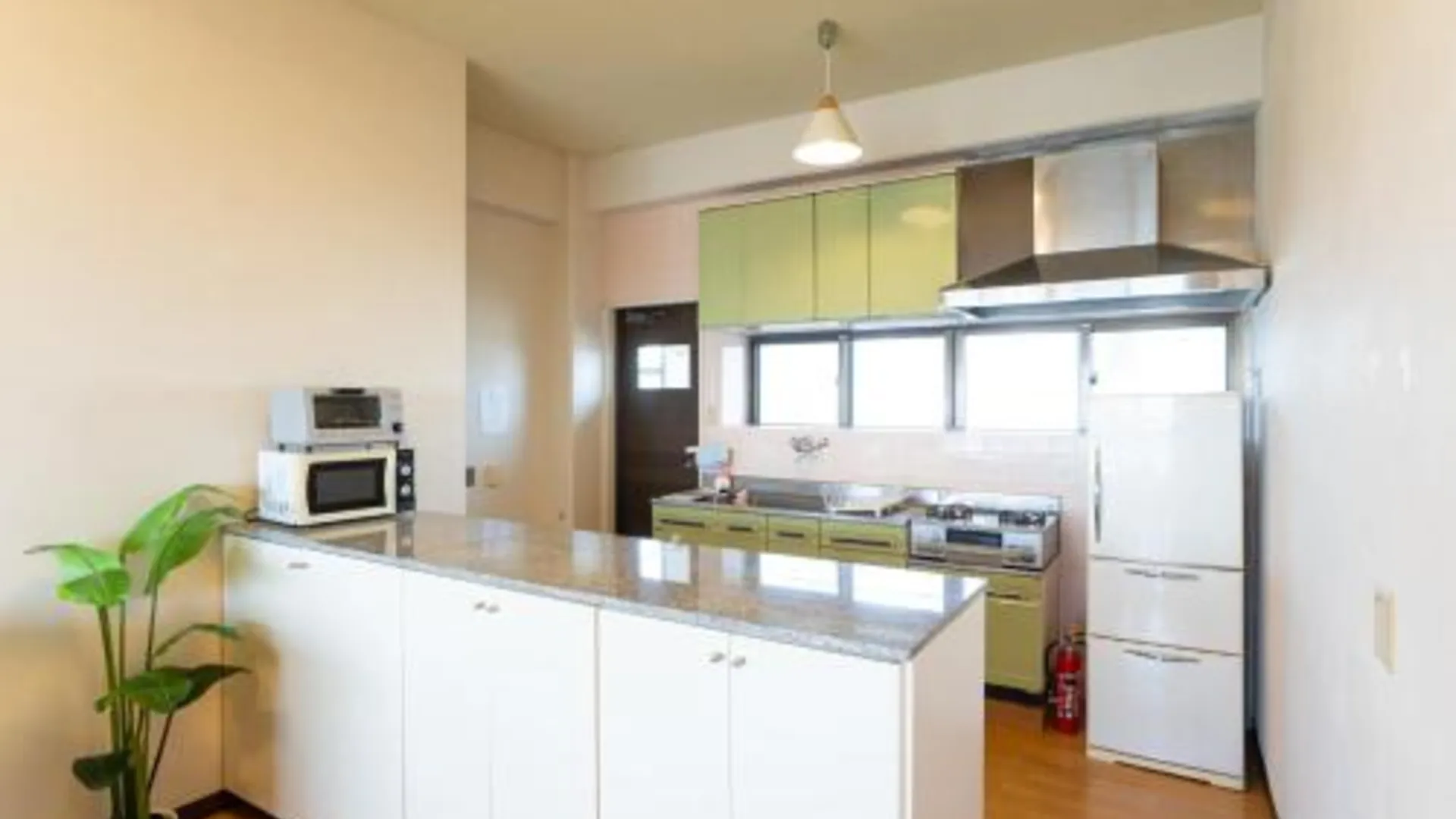 오키나와 본섬 島テラス高台から太平洋を眺める最高のロケーションハウス 3성급 싱글룸 부대시설