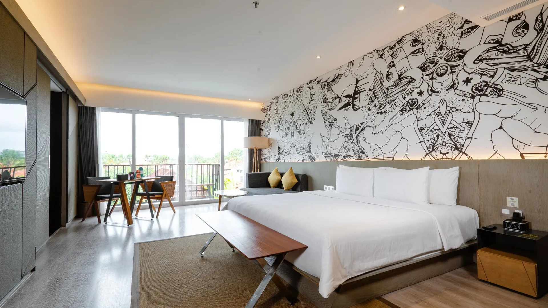 발리 아토텔 사누르 발리 4성급 호텔 스위트룸