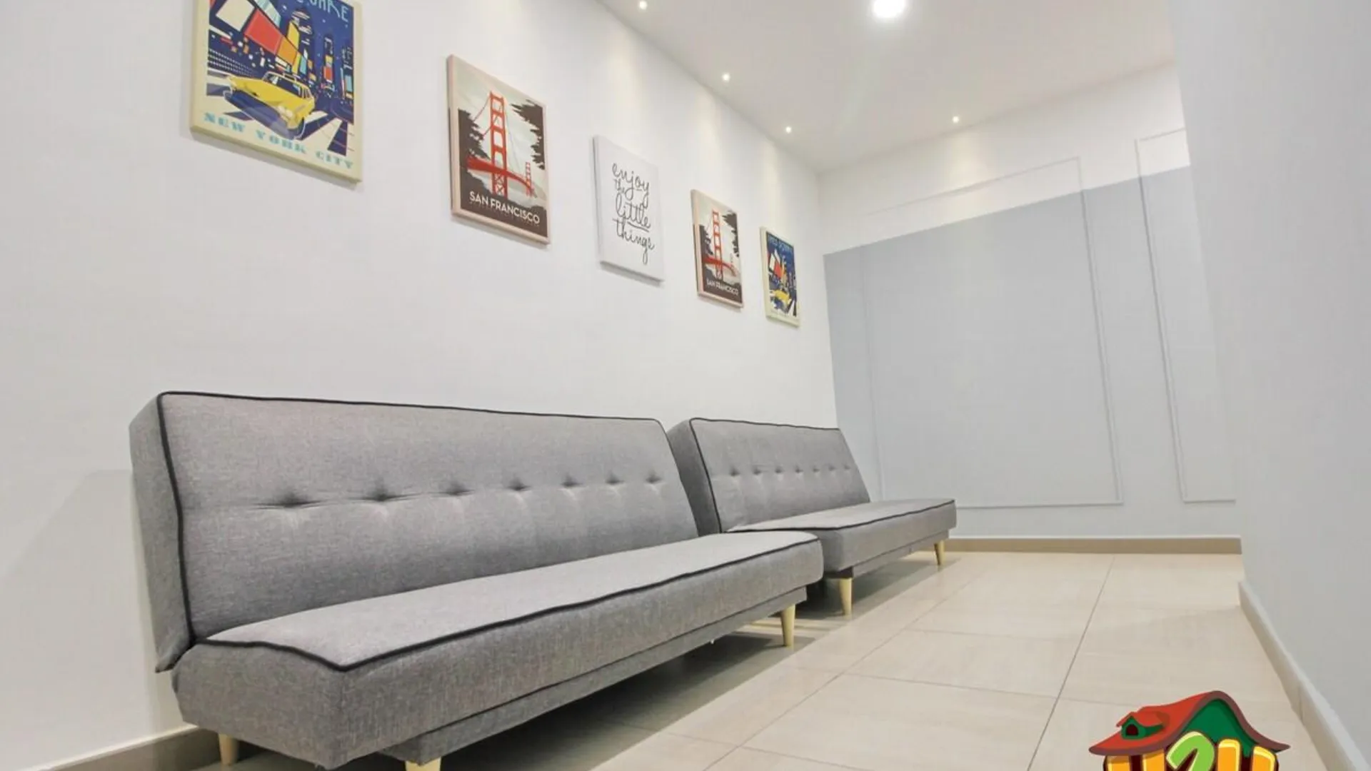 이포 캄풍 자와의 프라이빗 하우스 (800m², 침실 2개, 프라이빗 욕실 2개) 3성급 게스트하우스 레스토랑