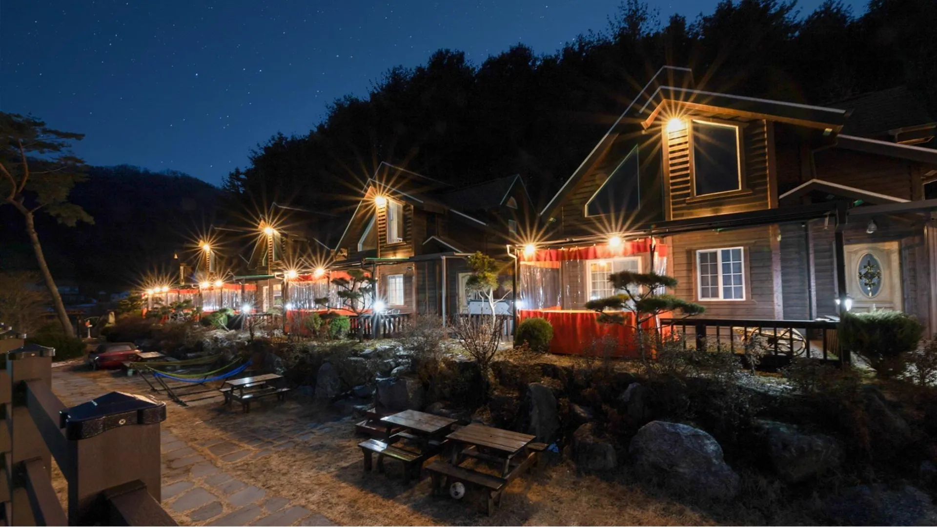 가평 가평 에스엔제이 애견 동반 펜션 4성급 게스트하우스 수영장