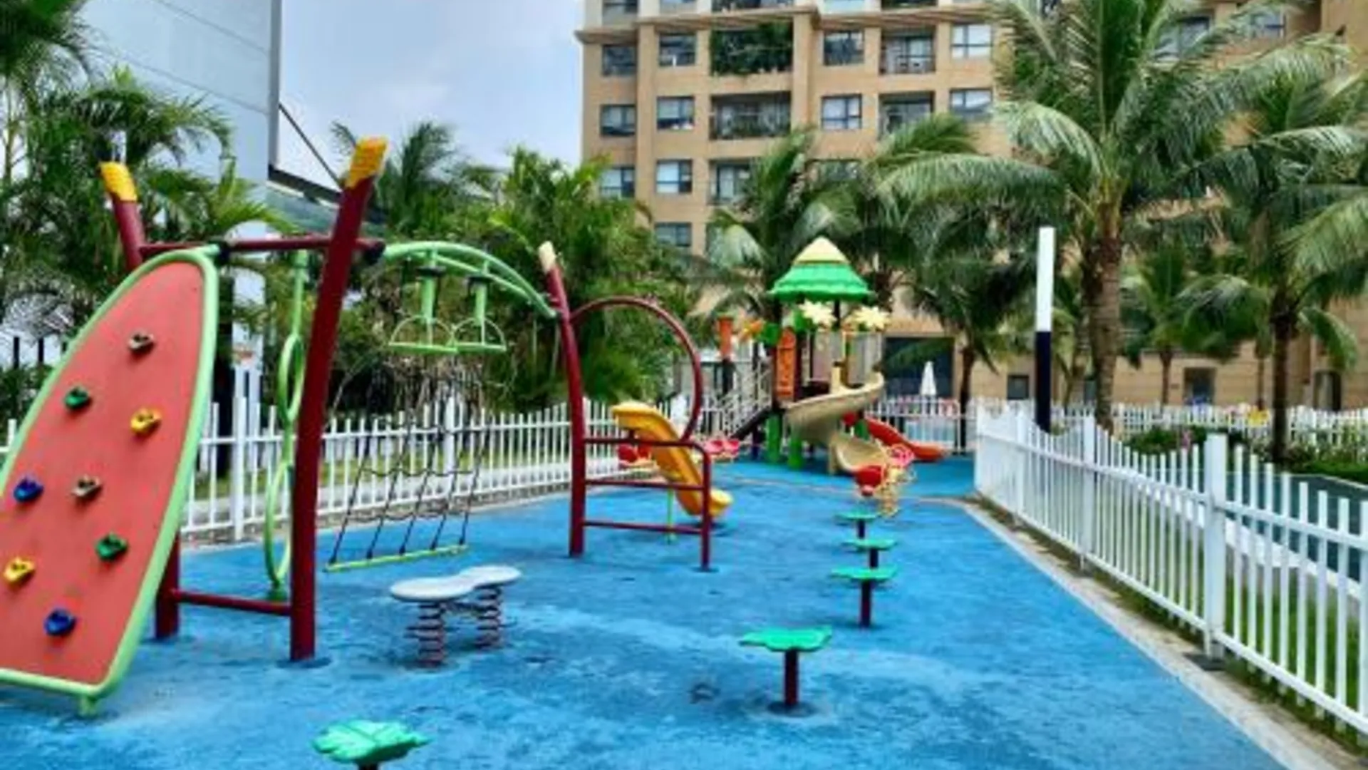 하노이 빈홈 디캐피탈 - 쩐유이흥 5성급 게스트하우스 객실