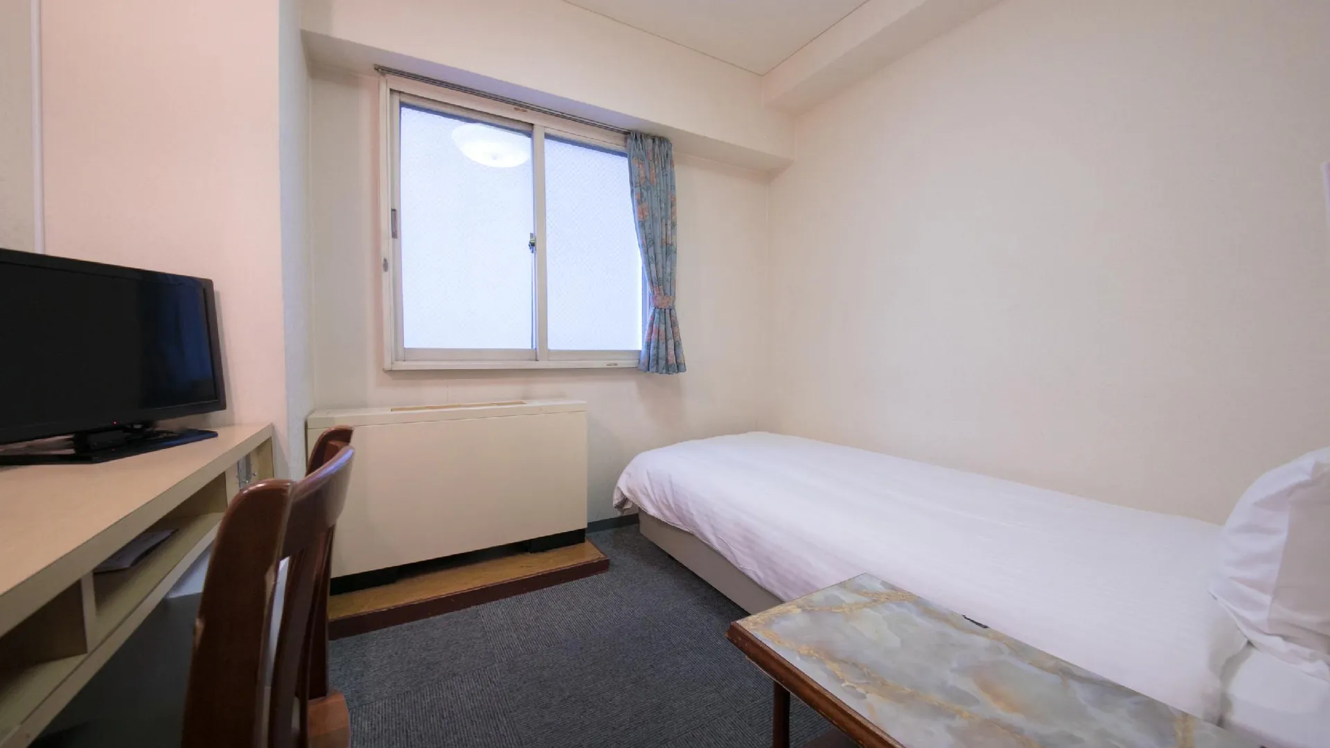 후쿠오카 헤와다이 호텔 아라토 2성급 호텔 스위트룸