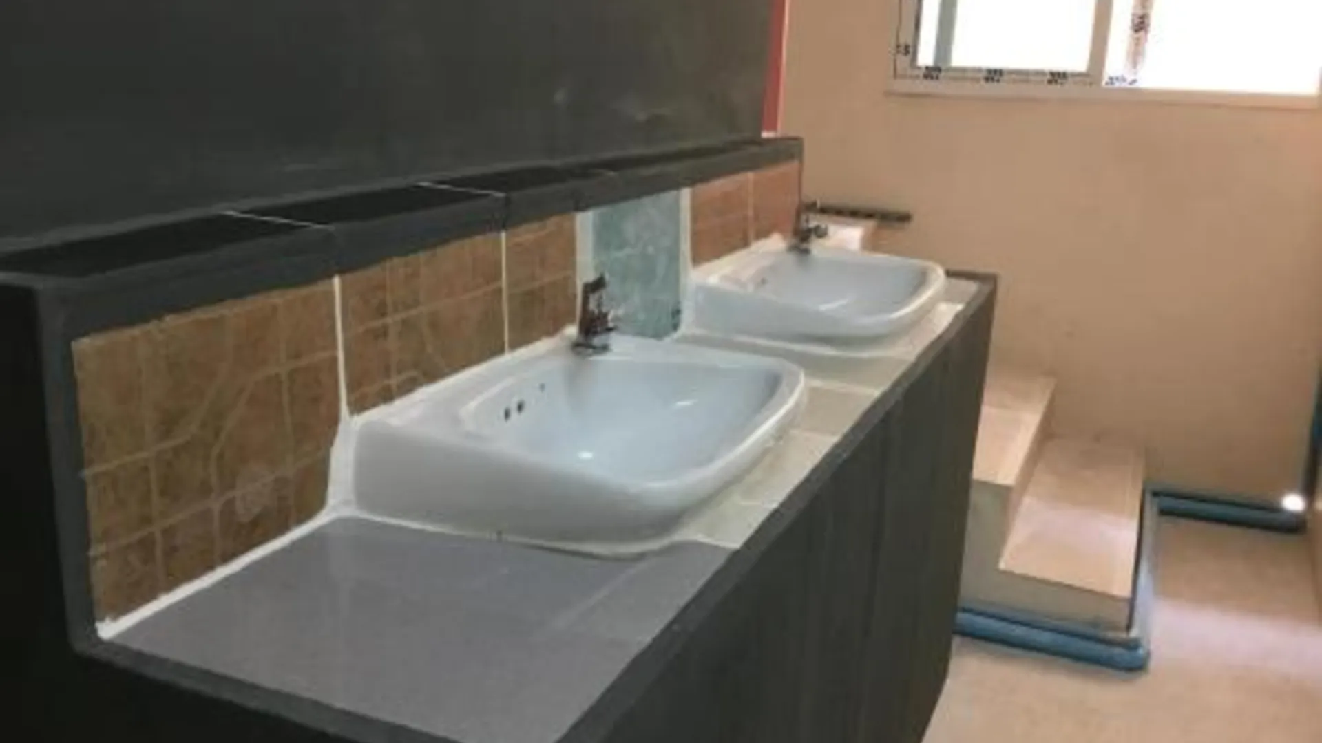 방콕 호스텔 24 백패커스 2성급 호텔 스위트룸