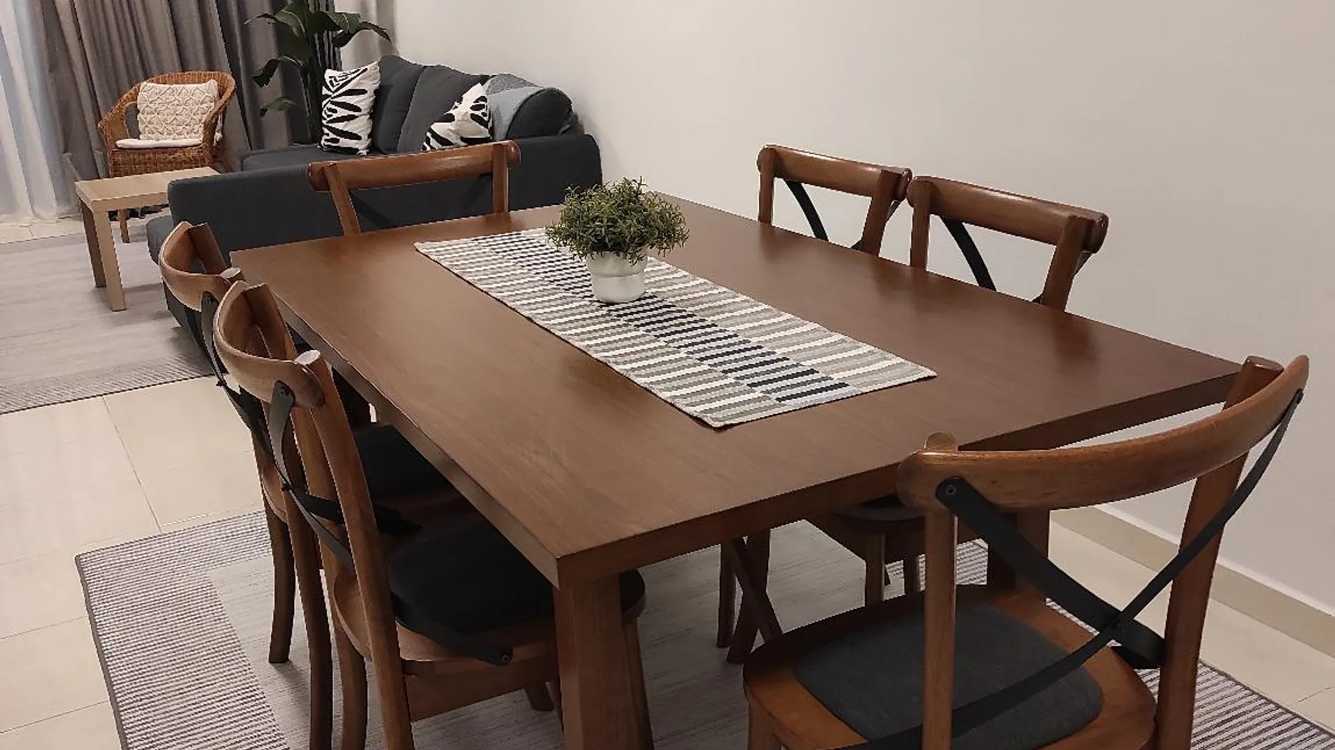 포트 딕슨 시 루사의 프라이빗 하우스 (1100m², 침실 3개, 프라이빗 욕실 2개) 3성급 싱글룸 로비