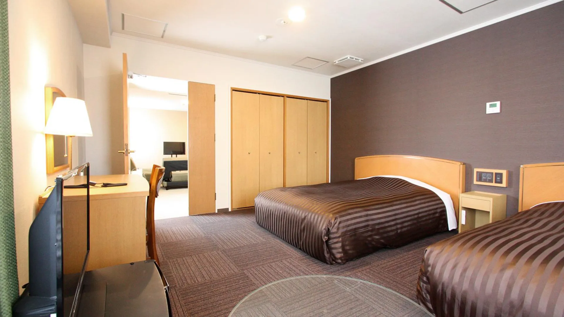 후쿠오카 Fukuoka Arty Inn 2성급 호텔 스위트룸