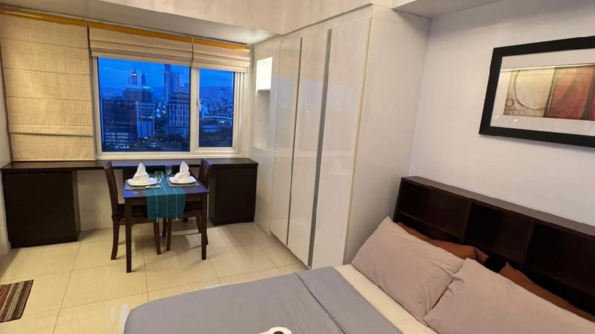 세부 IT 파크의 프라이빗 하우스 (m², 침실 1개, 프라이빗 욕실 1개) 2성급 싱글룸 스위트룸