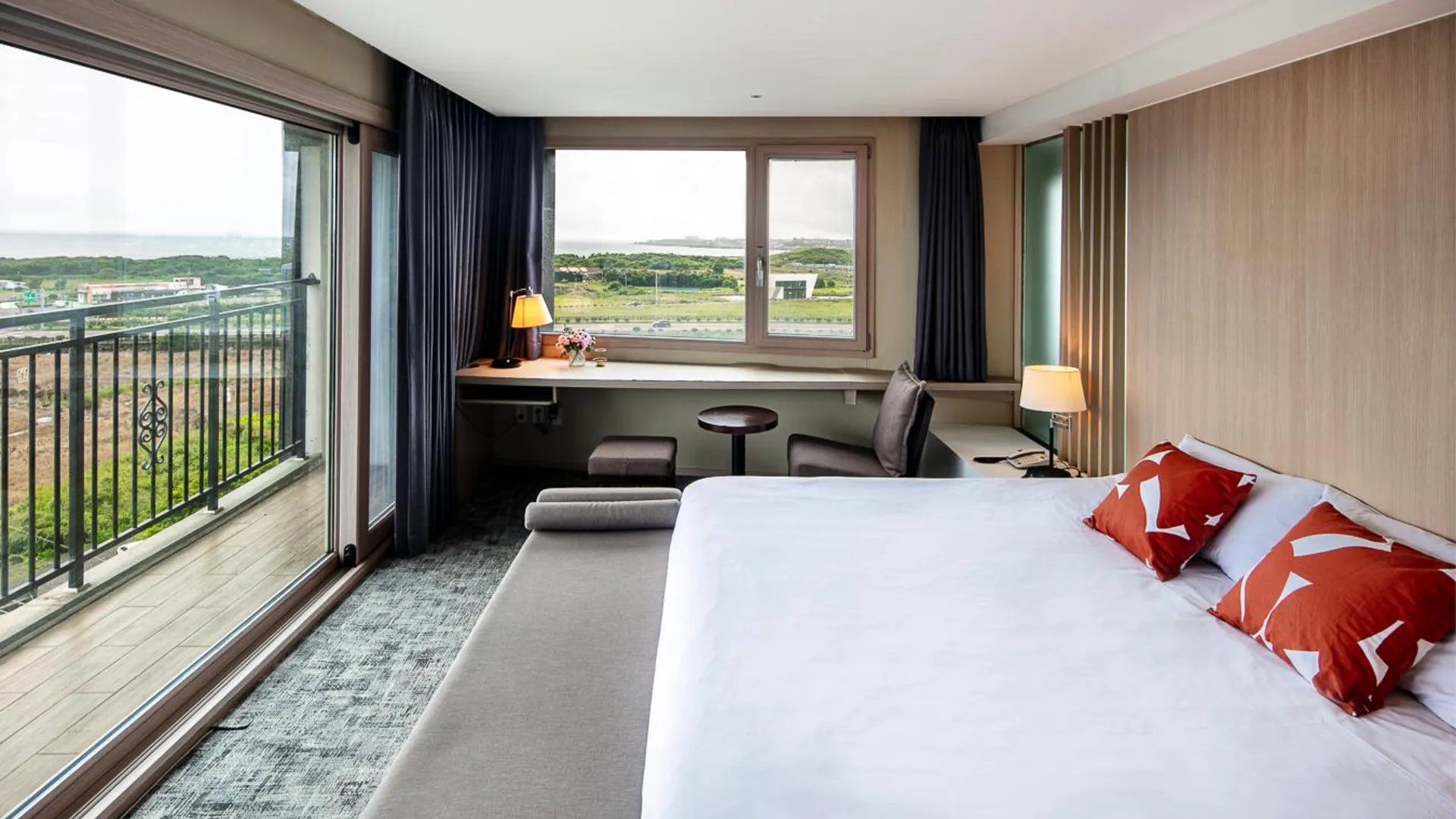 제주 더 베스트 제주 성산 4성급 호텔 스위트룸