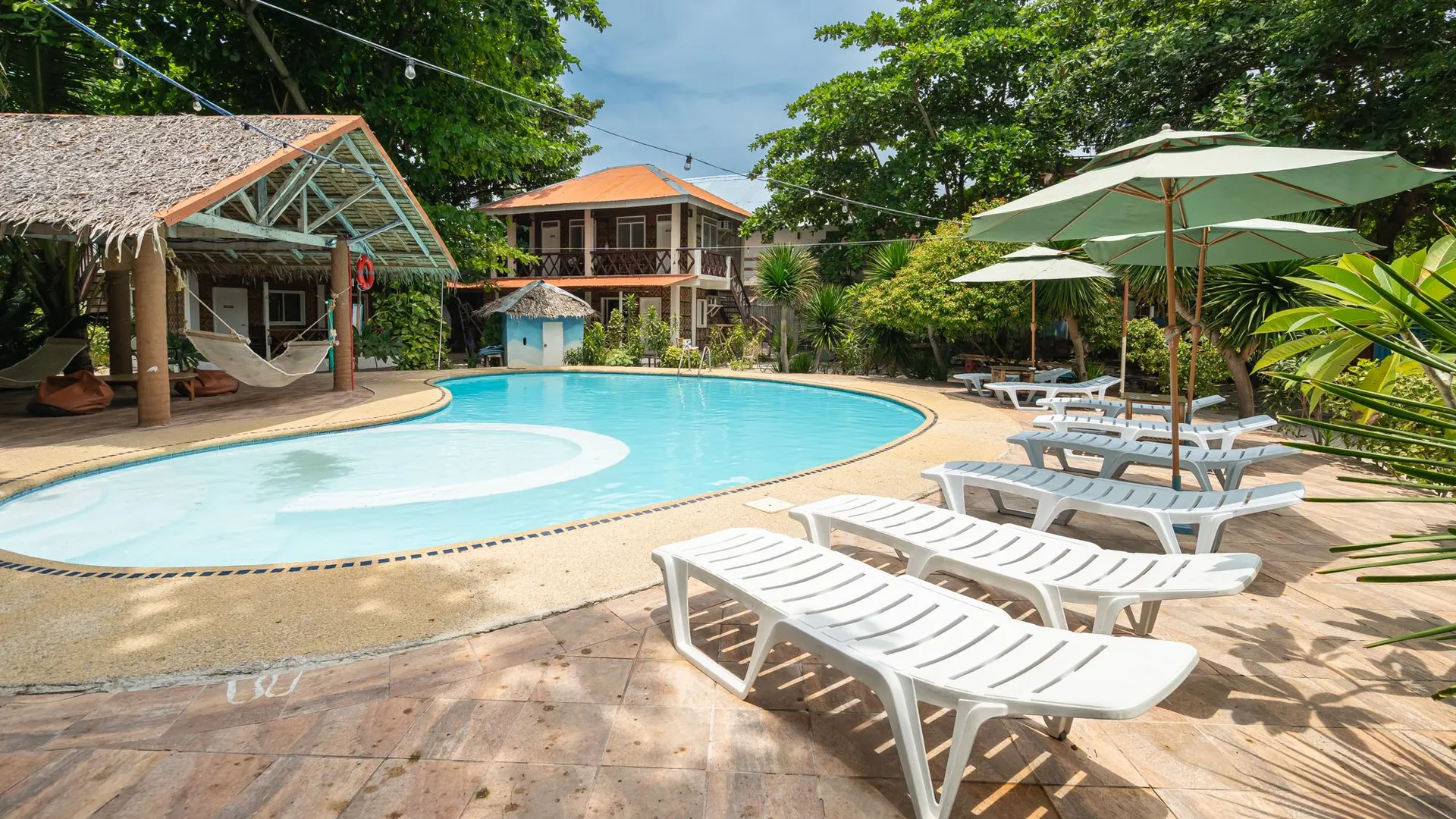 세부 니모 다이브 리조트 말라파스쿠아 3성급 호텔 스위트룸