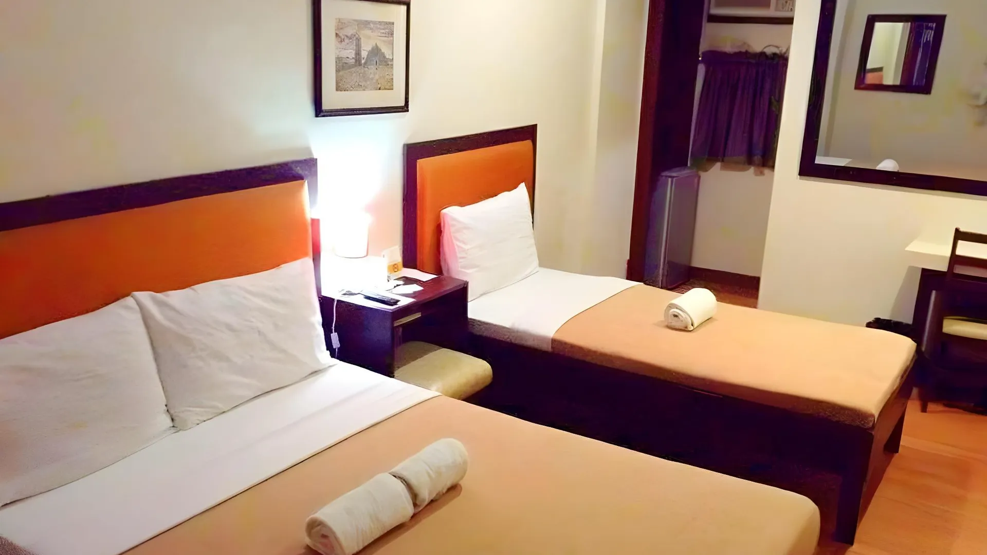 세부 아시아 라이트 하우스 2성급 호텔 객실