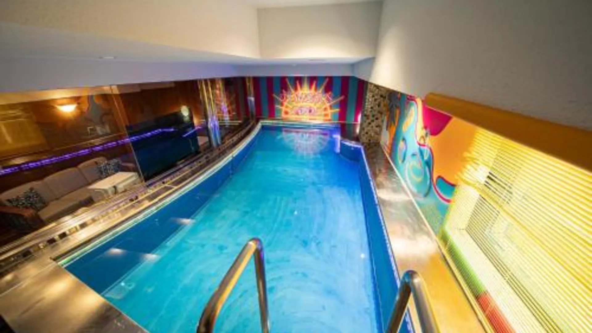 오사카 사쿠라노미야 타워 호텔 - 성인 전용 3성급 호텔 레스토랑