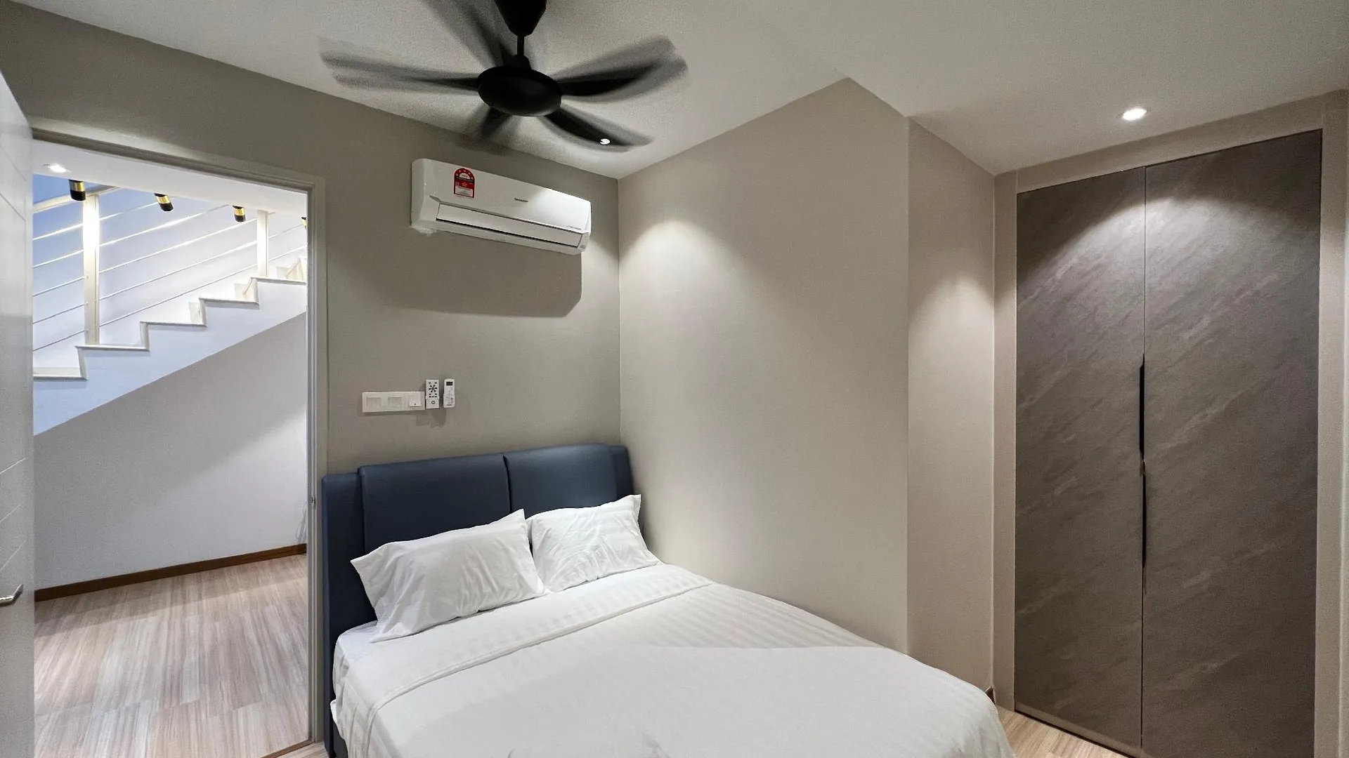 말라카 존커의 아파트먼트 (107m², 침실 3개, 프라이빗 욕실 3개) 4성급 싱글룸 객실