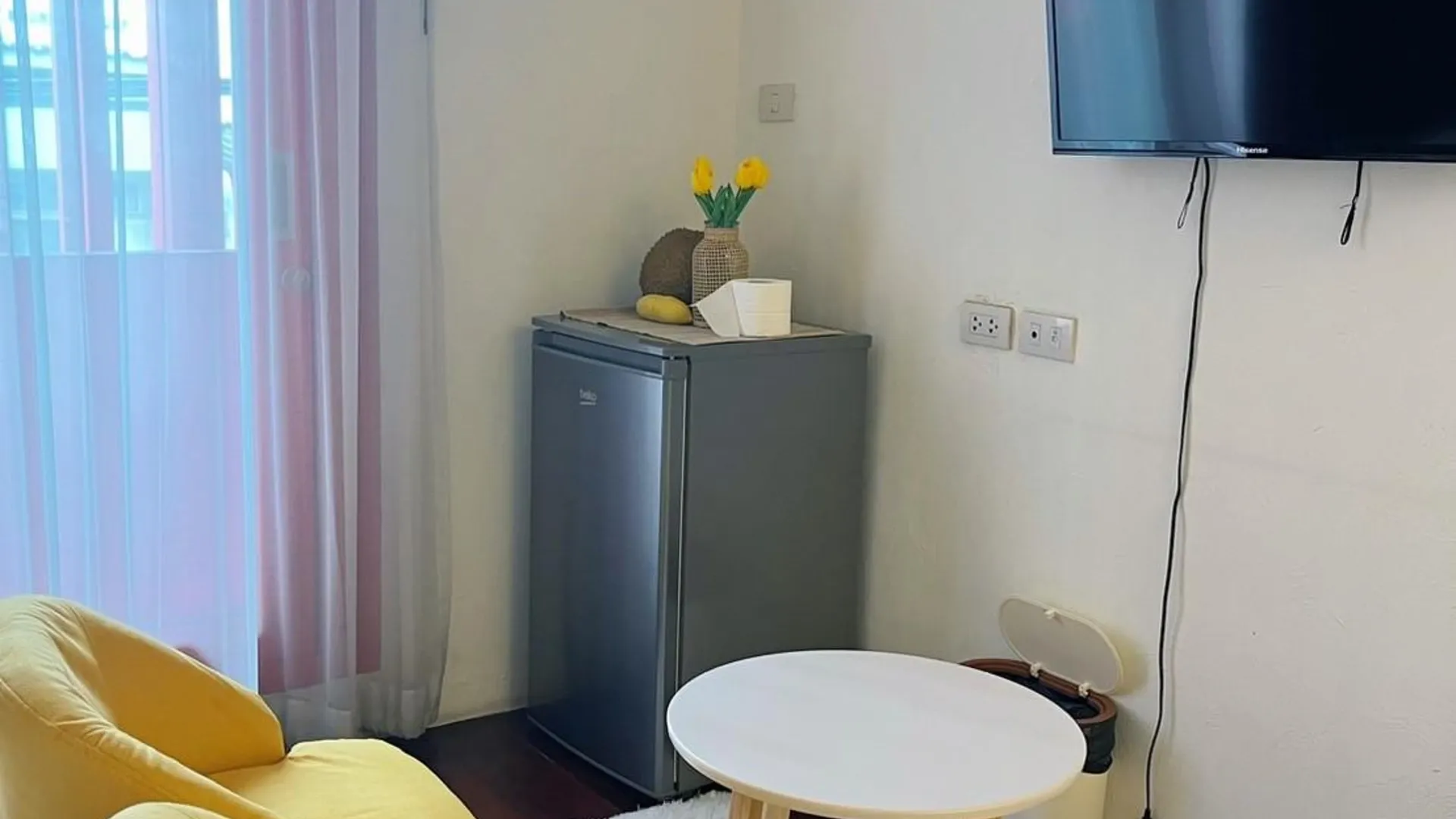 방콕 두리안 패밀리 3성급 호텔 외관