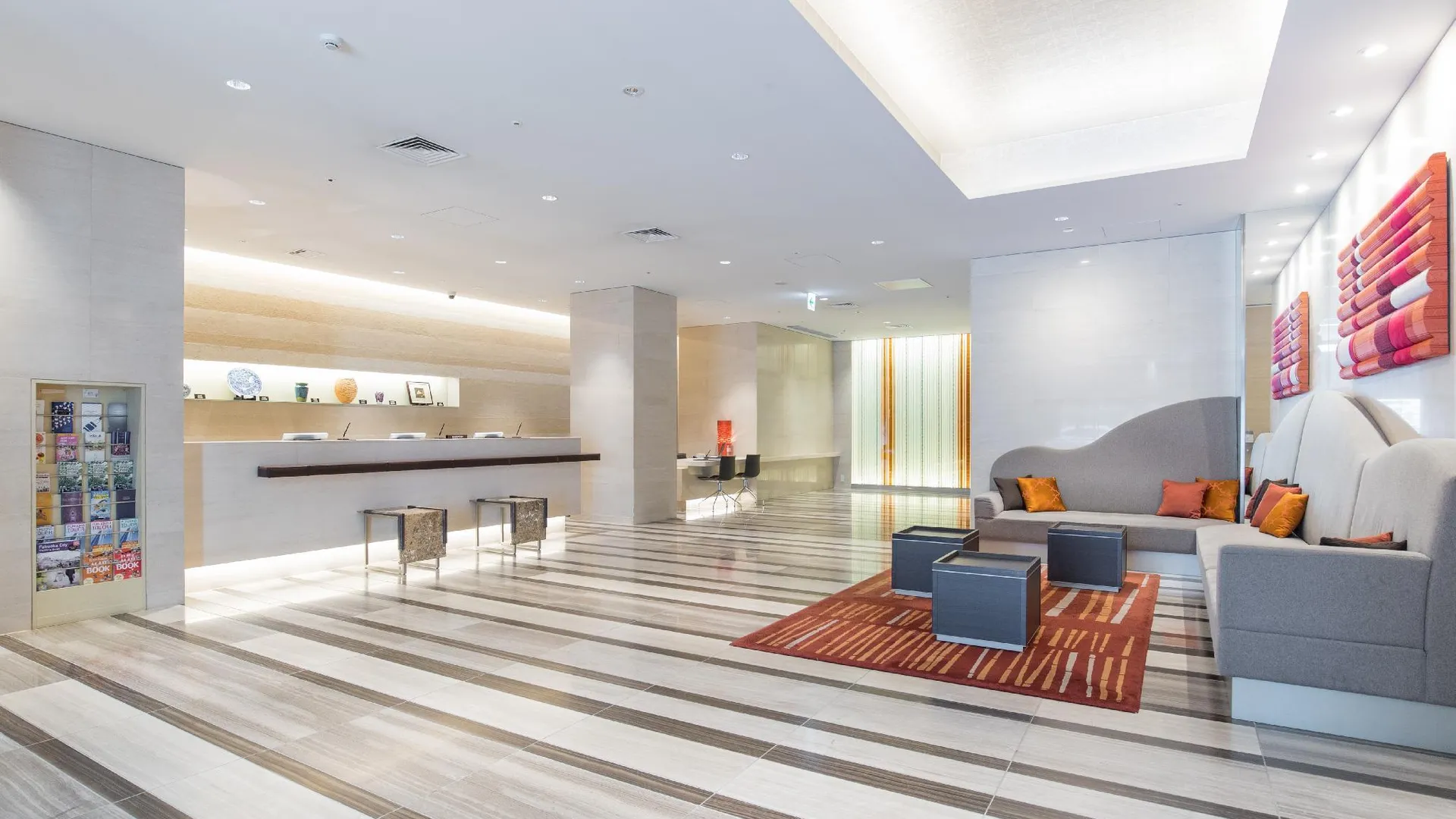 후쿠오카 JR 큐슈 호텔 블로섬 하카타 센트럴 4성급 호텔 로비