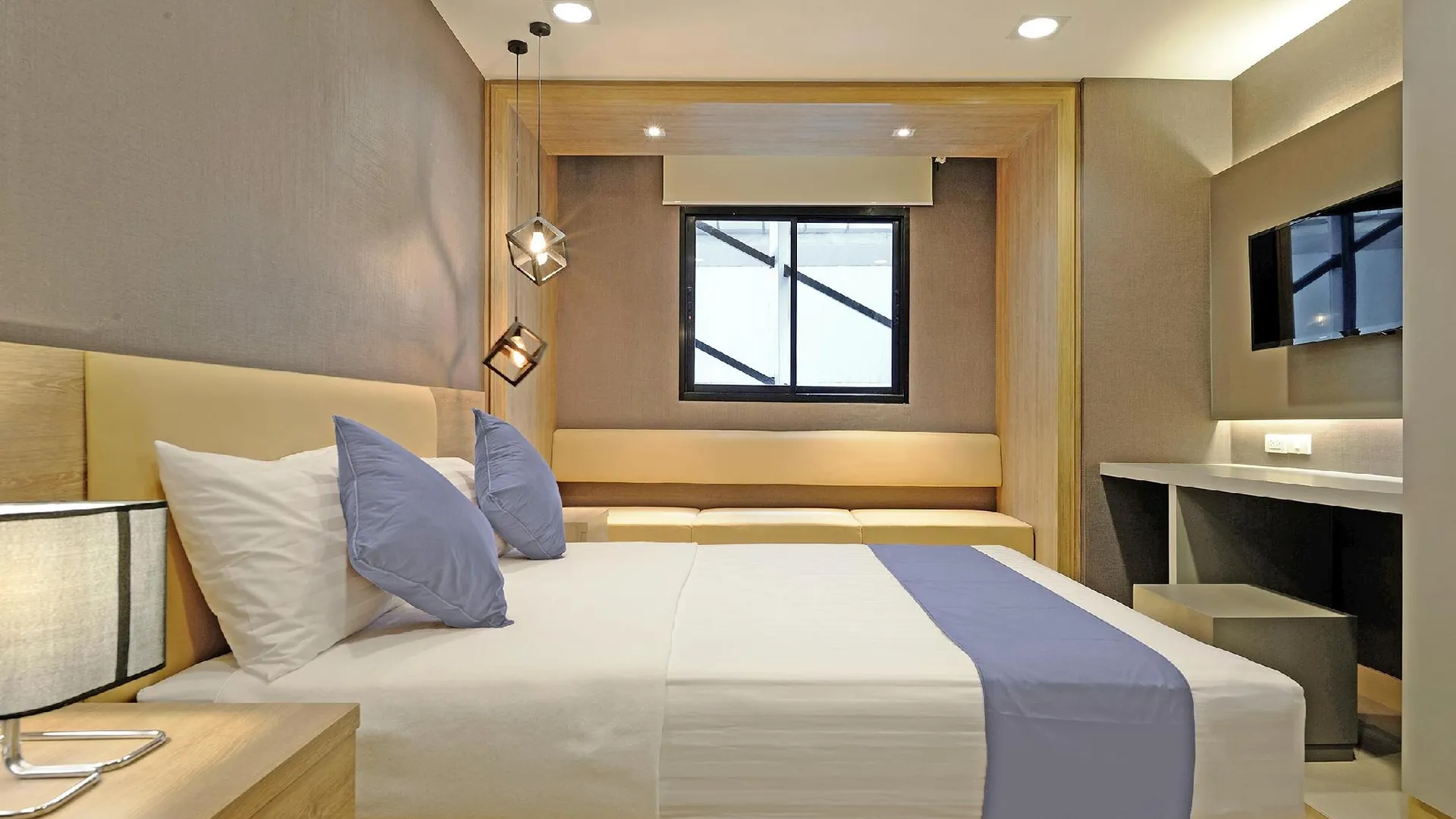 방콕 컬렉션 오 프라투남 19 호텔 3성급 호텔 스위트룸